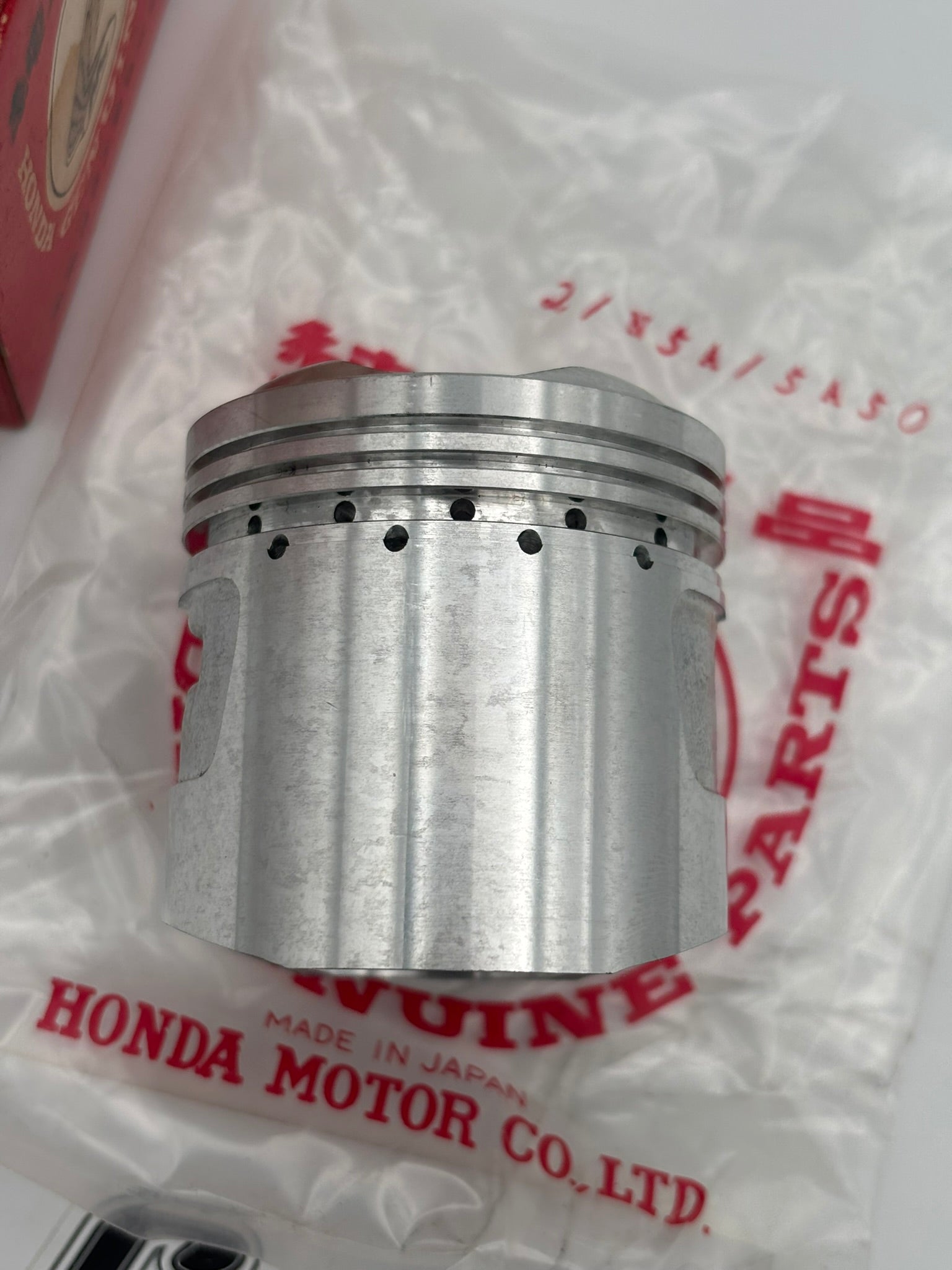 HONDA PISTON (O/S 0.75MM) 13104-217-000 H96