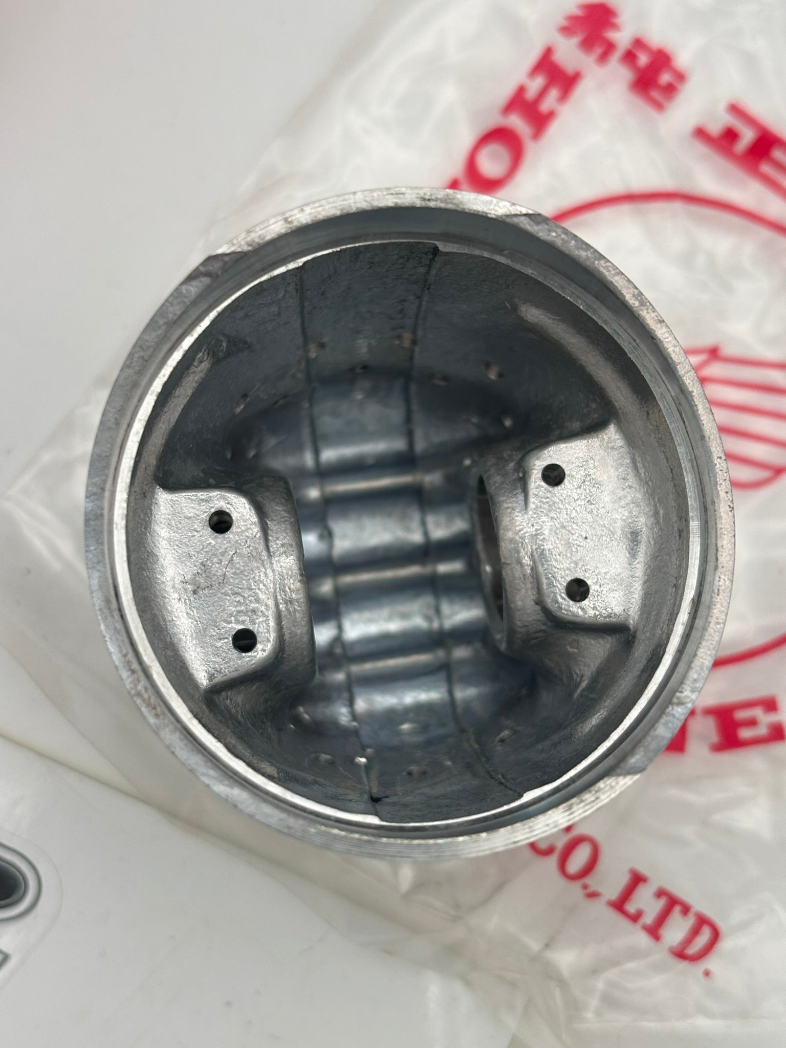 HONDA PISTON (O/S 0.75MM) 13104-217-000 H96