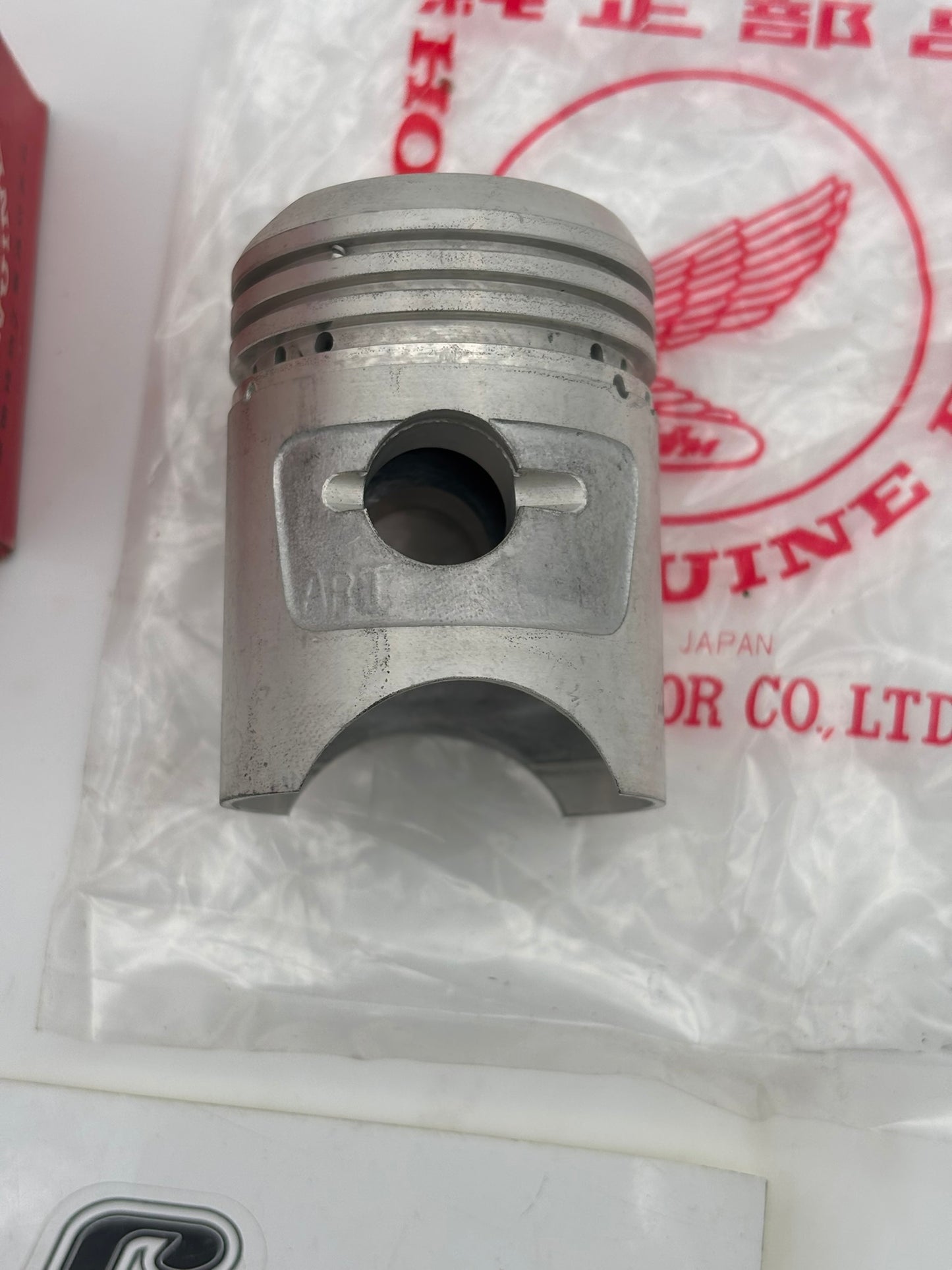 HONDA PISTON (STD) 13101-001-020 H96