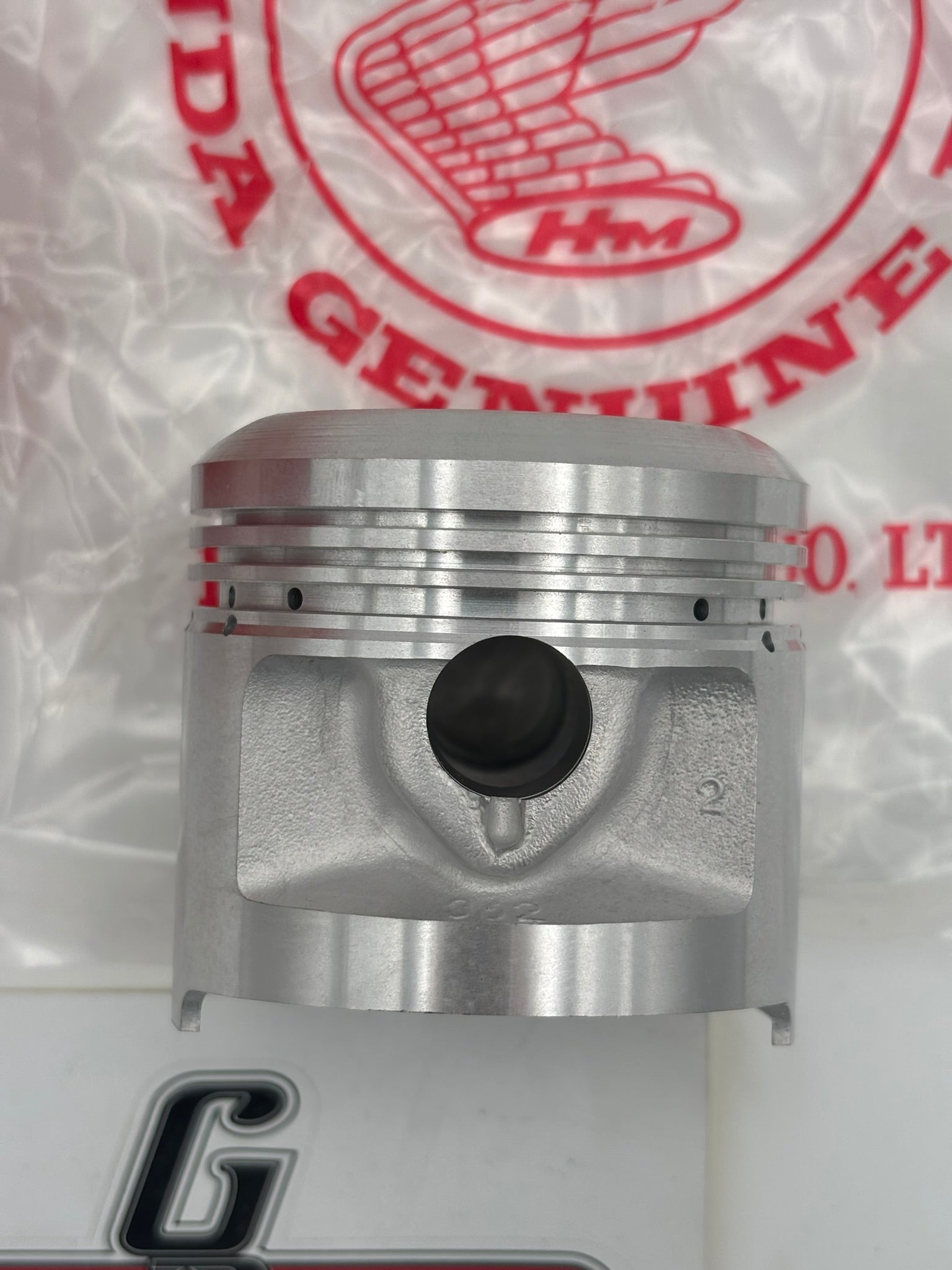 HONDA PISTON (O/S 0.75MM) (SUB 13104-391-000 ) 13104-362-000 H96