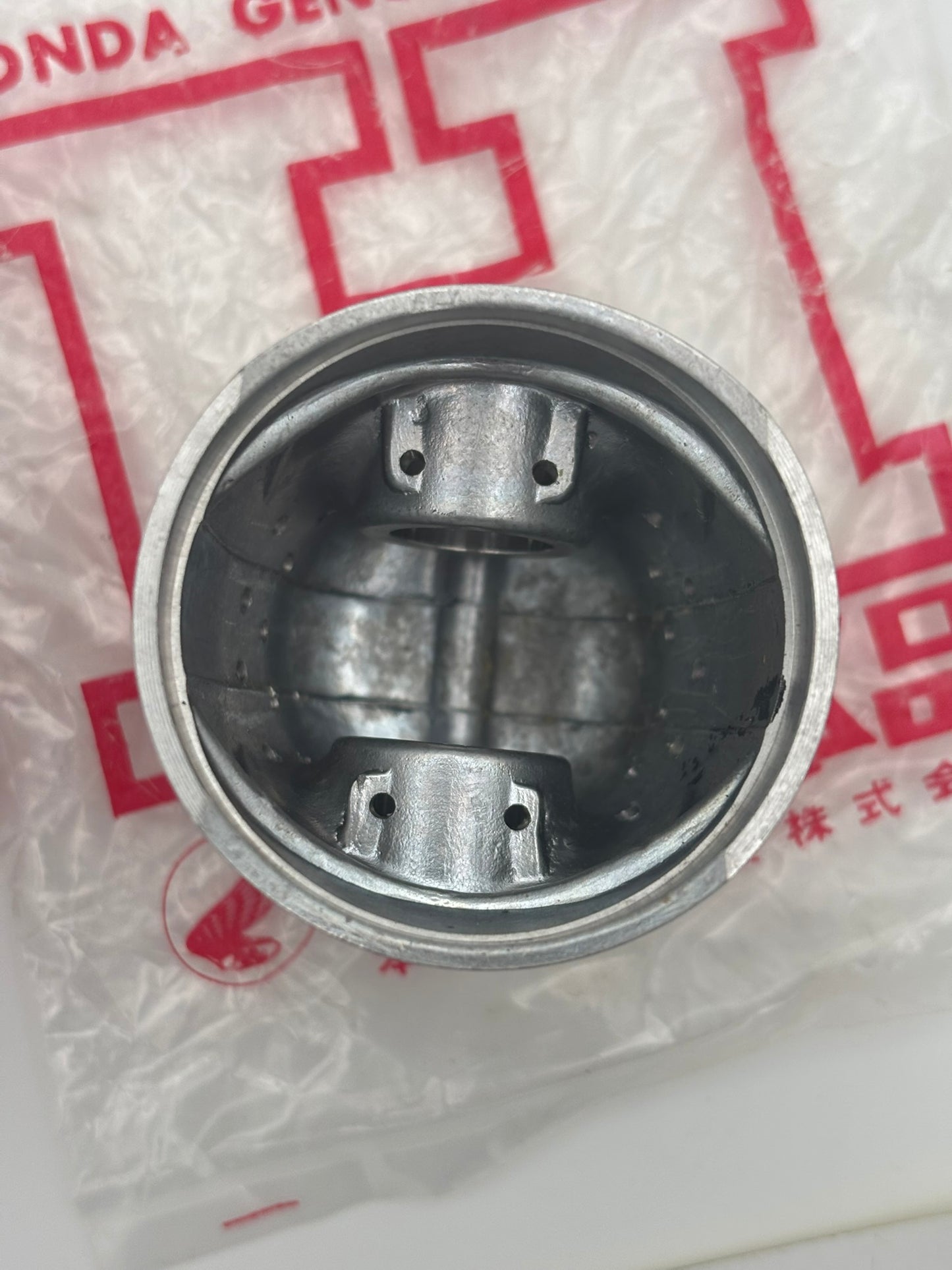 HONDA PISTON (O/S 0.75) (SUB 13104-030-000 ) C200-1361-S3 H96