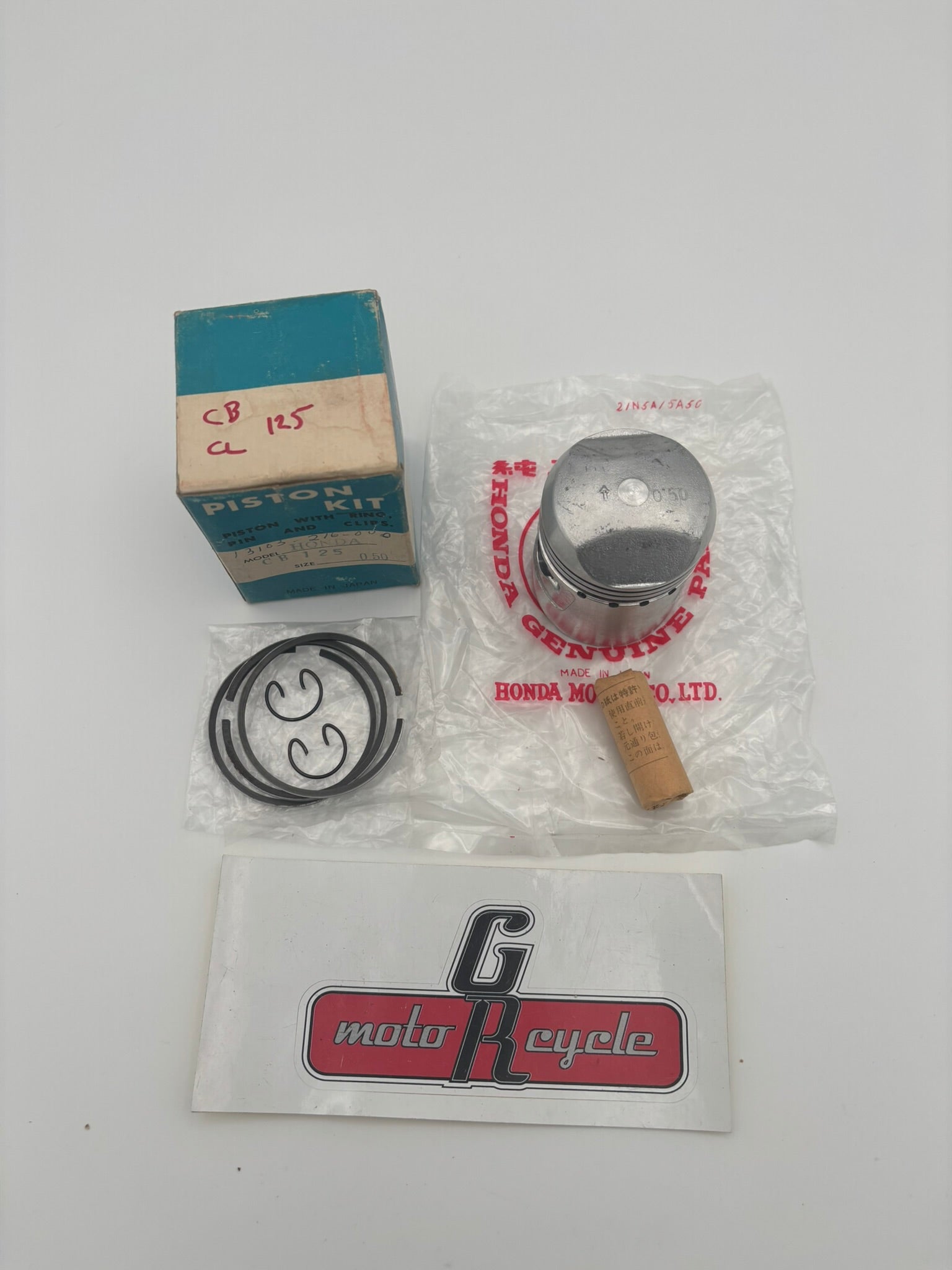 HONDA PISTON (O/S 0.50) COMPLETE KIT 13103-216-000 H96