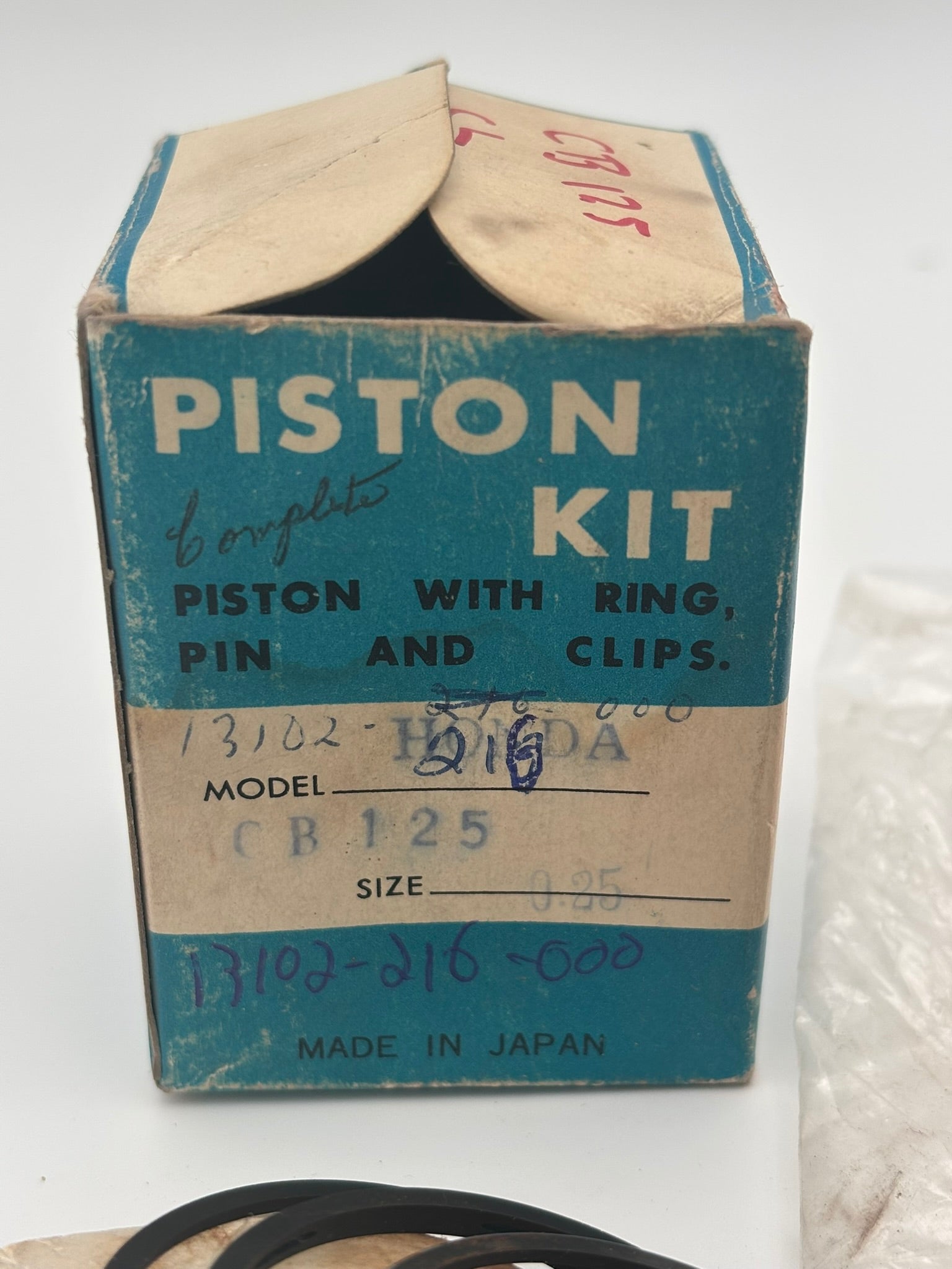 HONDA PISTON (O/S 0.25) KIT (NO CIRCLIPS) 13102-216-000 H96