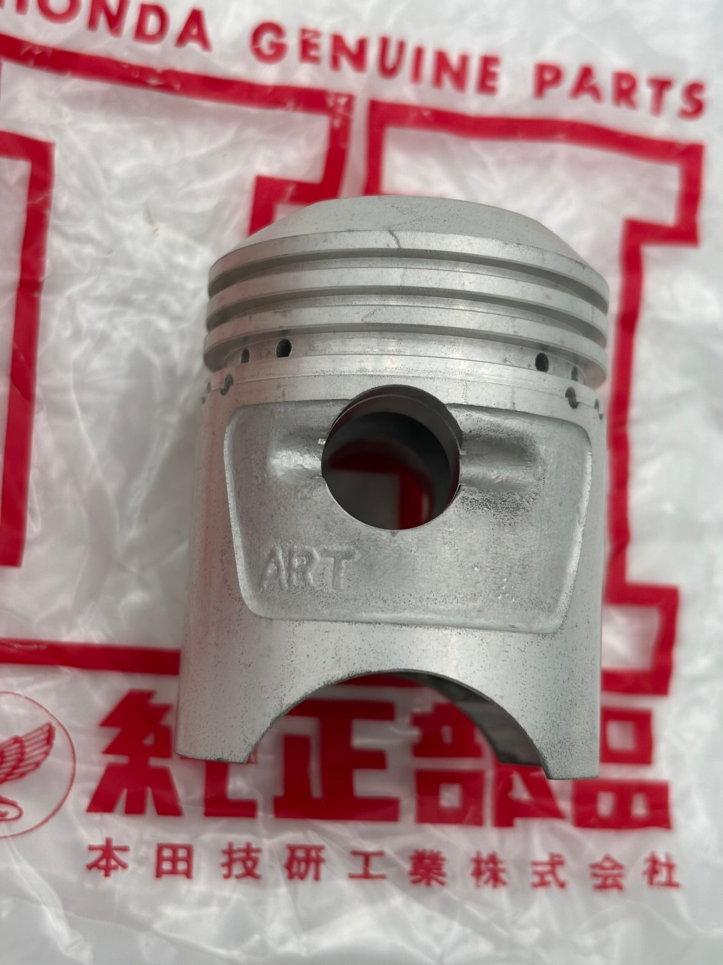 HONDA PISTON (O/S 0.25) (SUB 13102-016-000 ) C115-1361-S1 H96