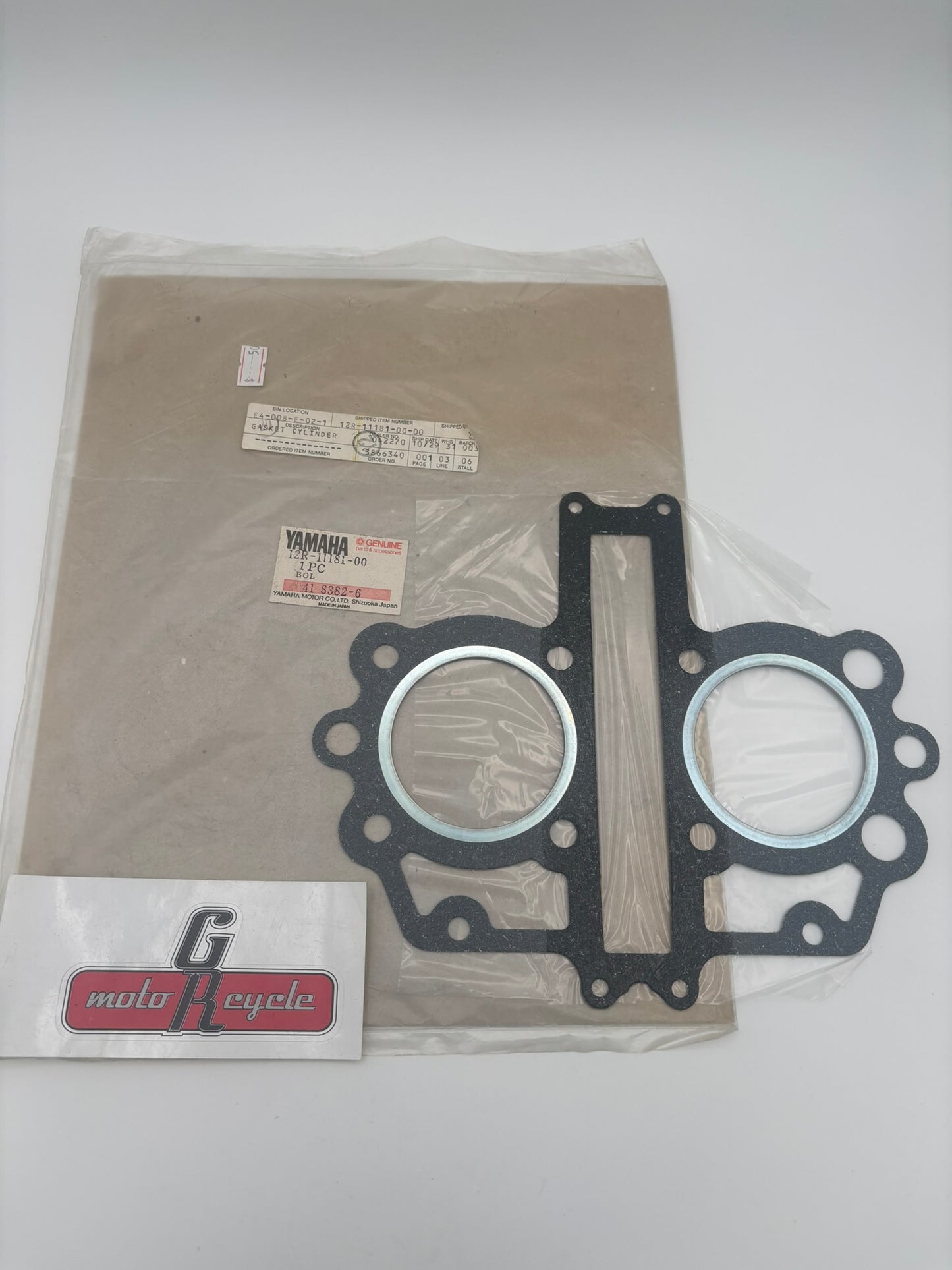 YAMAHA CYLINDER HEAD GASKET (SUB 12R-11181-10-00 ) 12R-11181-00-00 Y9