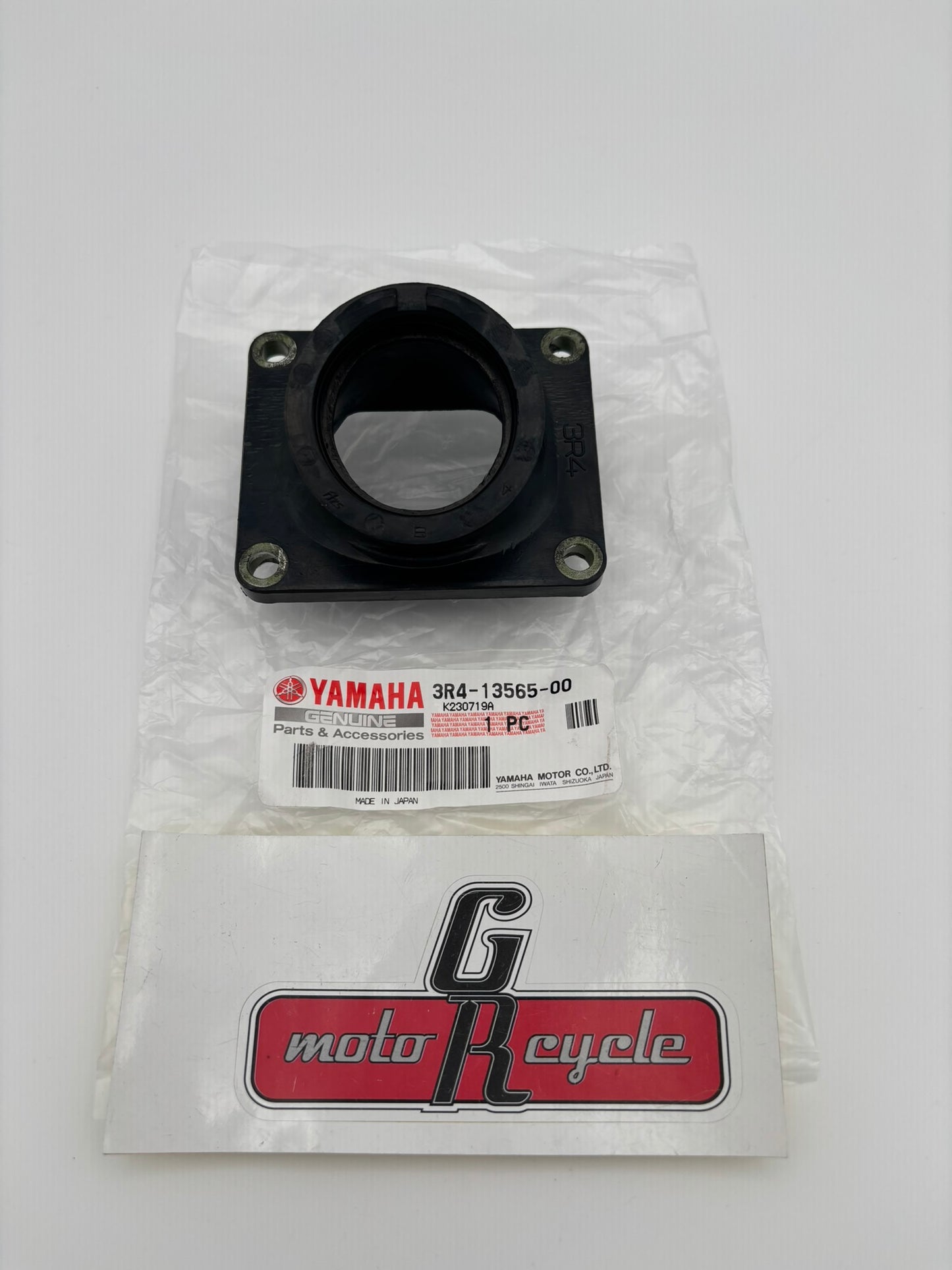 YAMAHA CARBURETOR JOINT 3R4-13565-00-00 Y19