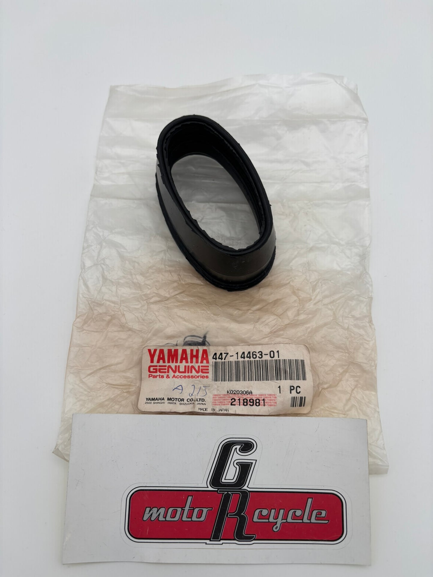 YAMAHA AIR CLEANER JOINT 447-14463-01-00 Y19