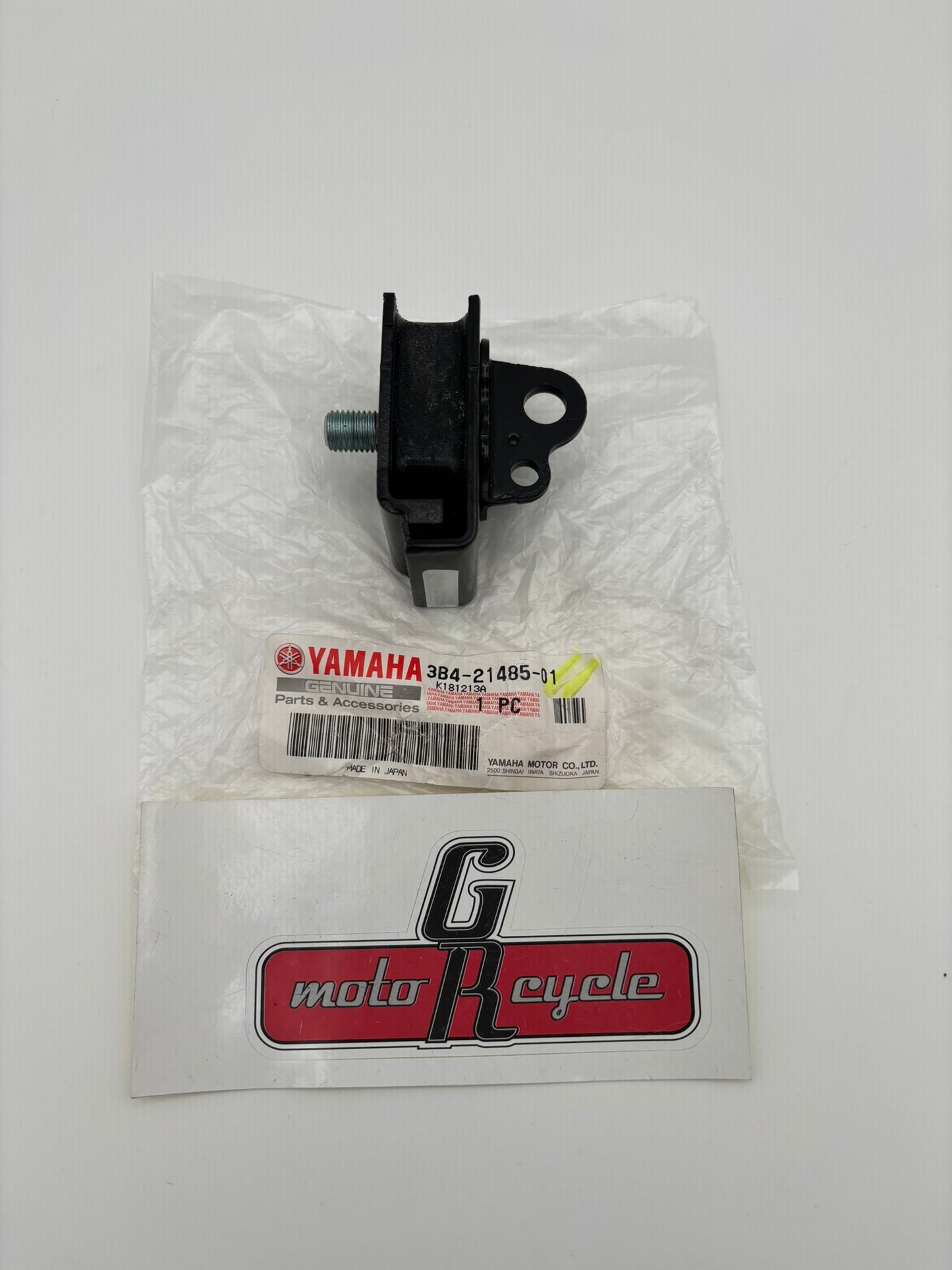 YAMAHA RUBBER DAMPER 1. (SUB 3B4-21485-00-00 ) 3B4-21485-01-00 Y19
