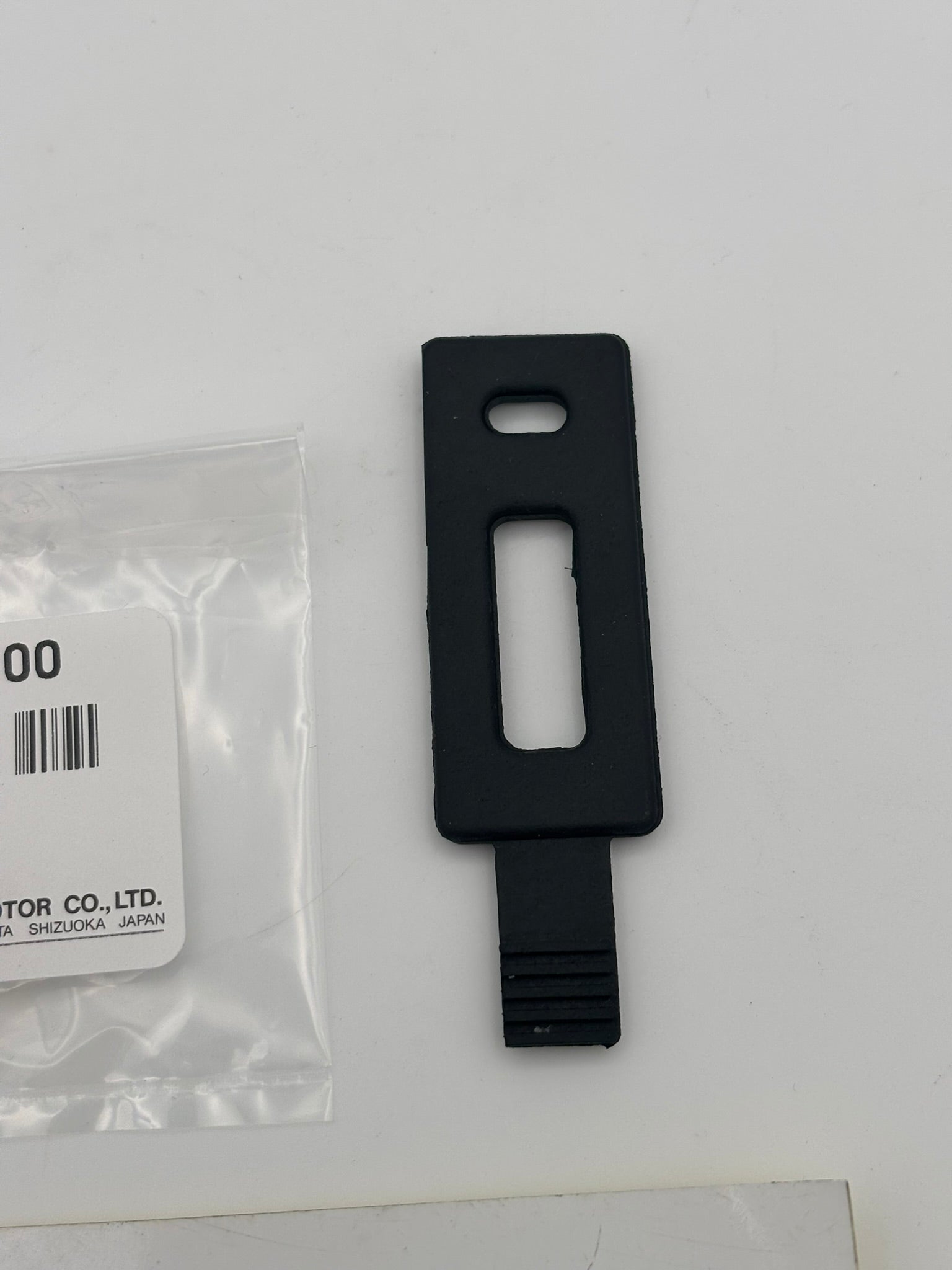 YAMAHA HOOK J10-14436-00-00 Y70