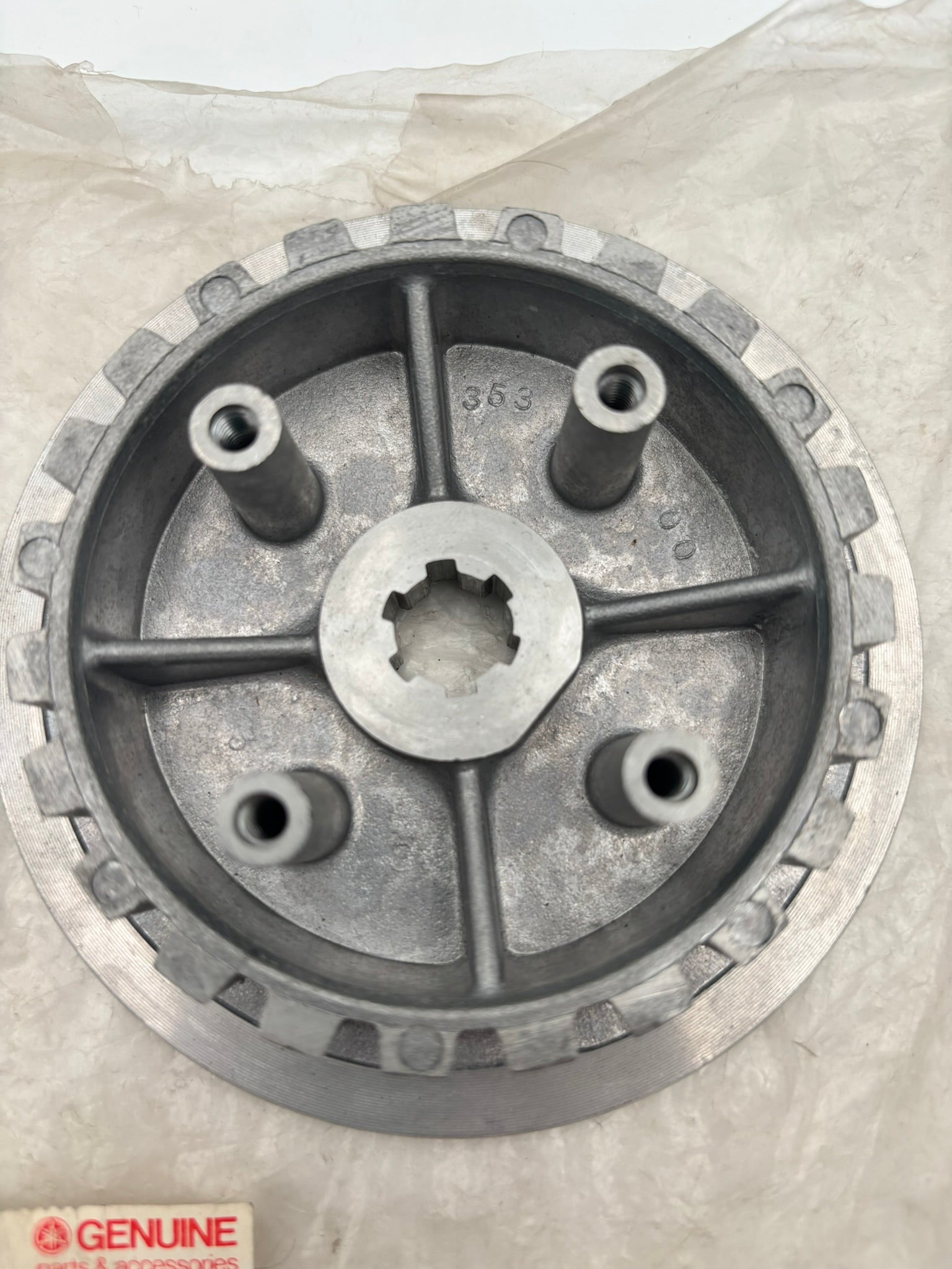 YAMAHA CLUTCH BOSS 353-16371-00-00 Y20