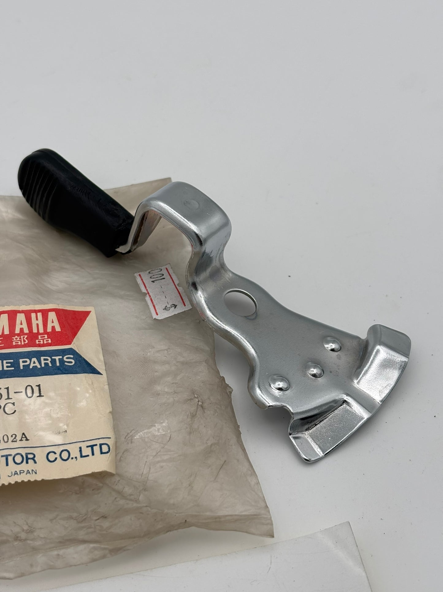 YAMAHA SHIFT LEVER (SUB 439-18451-02-00 ) 439-18451-01-00 Y20