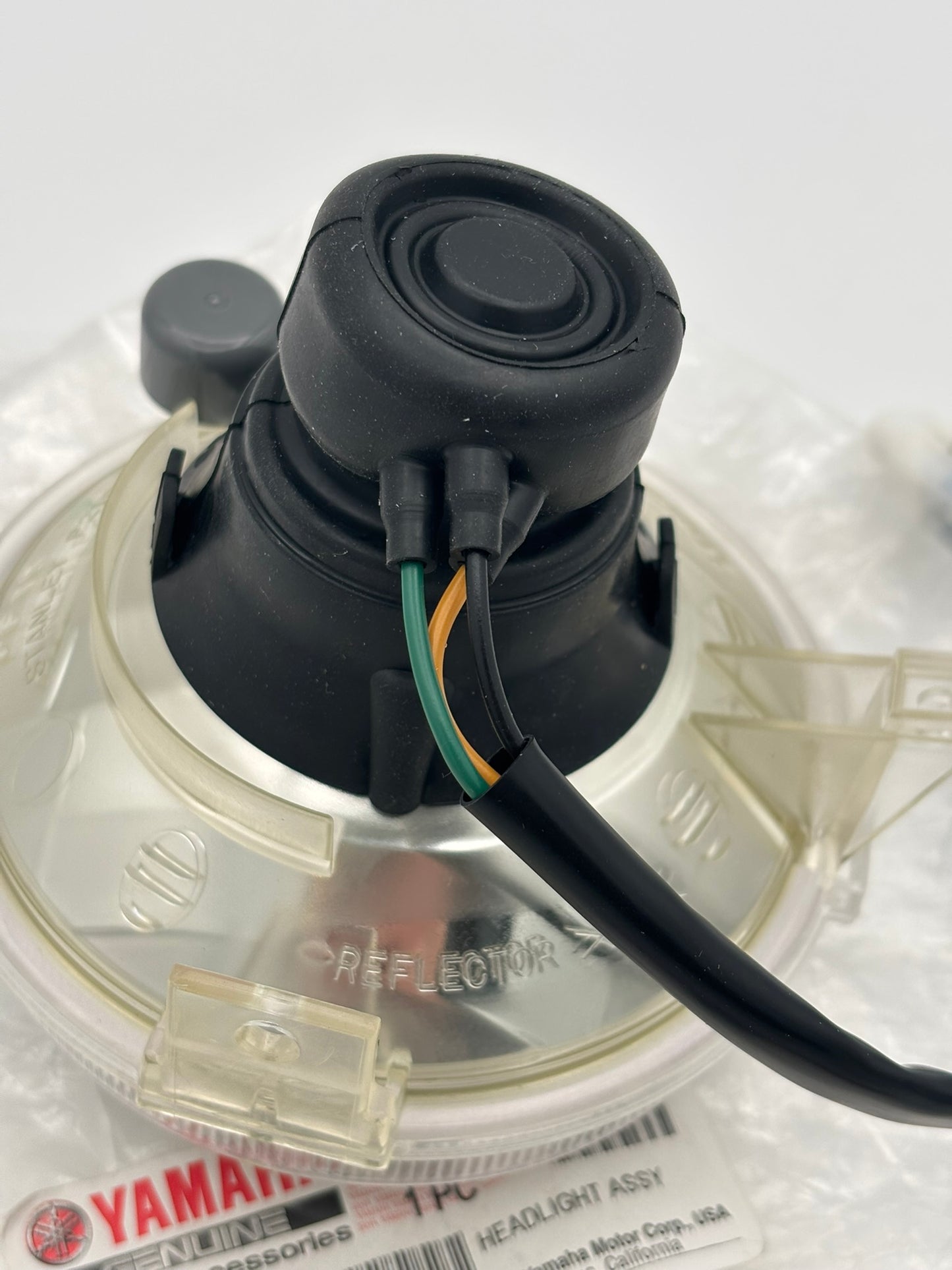 YAMAHA HEADLIGHT ASSY 5KM-84300-20-00 Y21