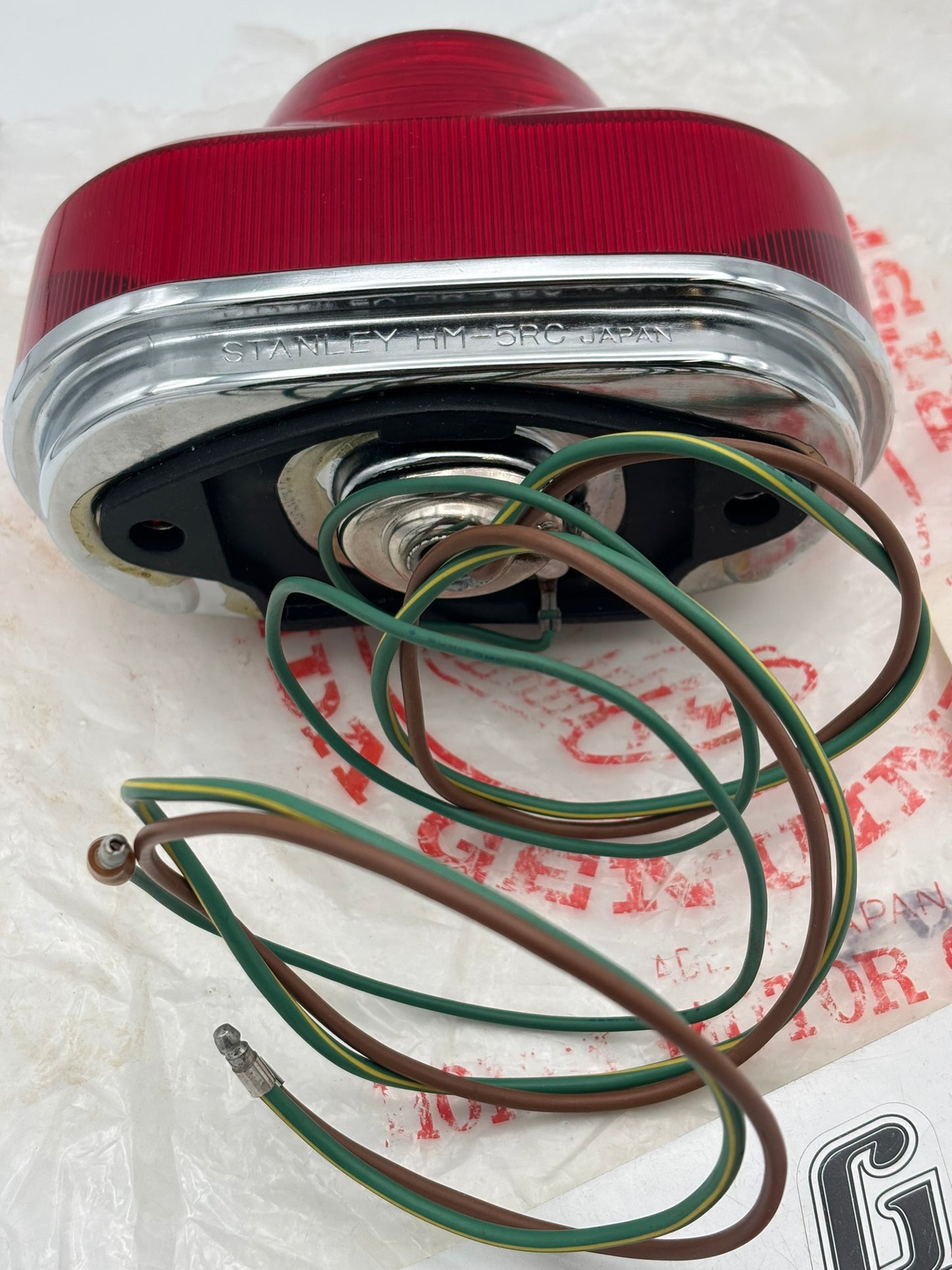 HONDA TAIL LIGHT ASSY (33702-296-000 + 33701-041-671 ) 33700-296-000 H225