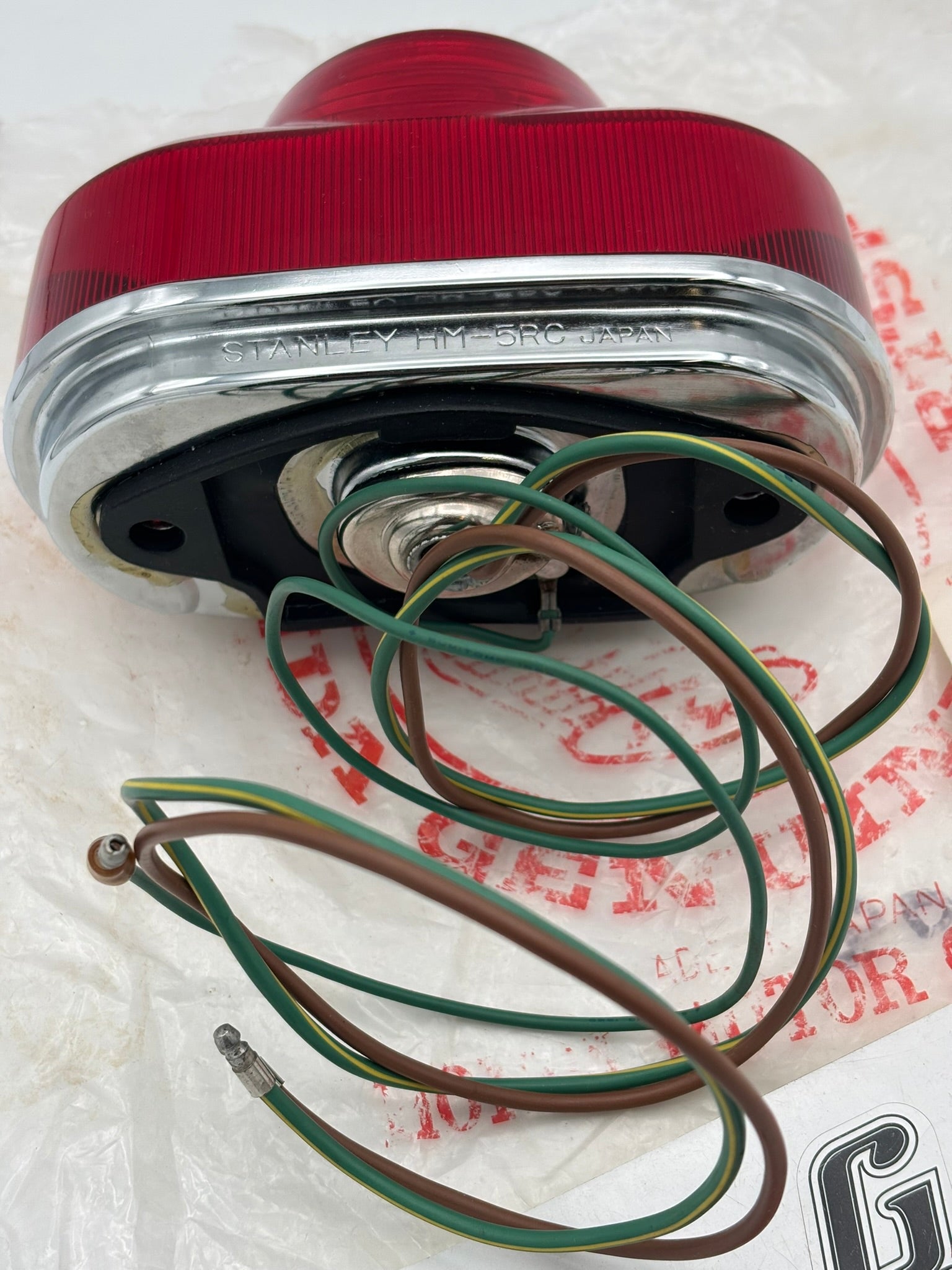 HONDA TAIL LIGHT ASSY (33702-296-000 + 33701-041-671 ) 33700-296-000 H225