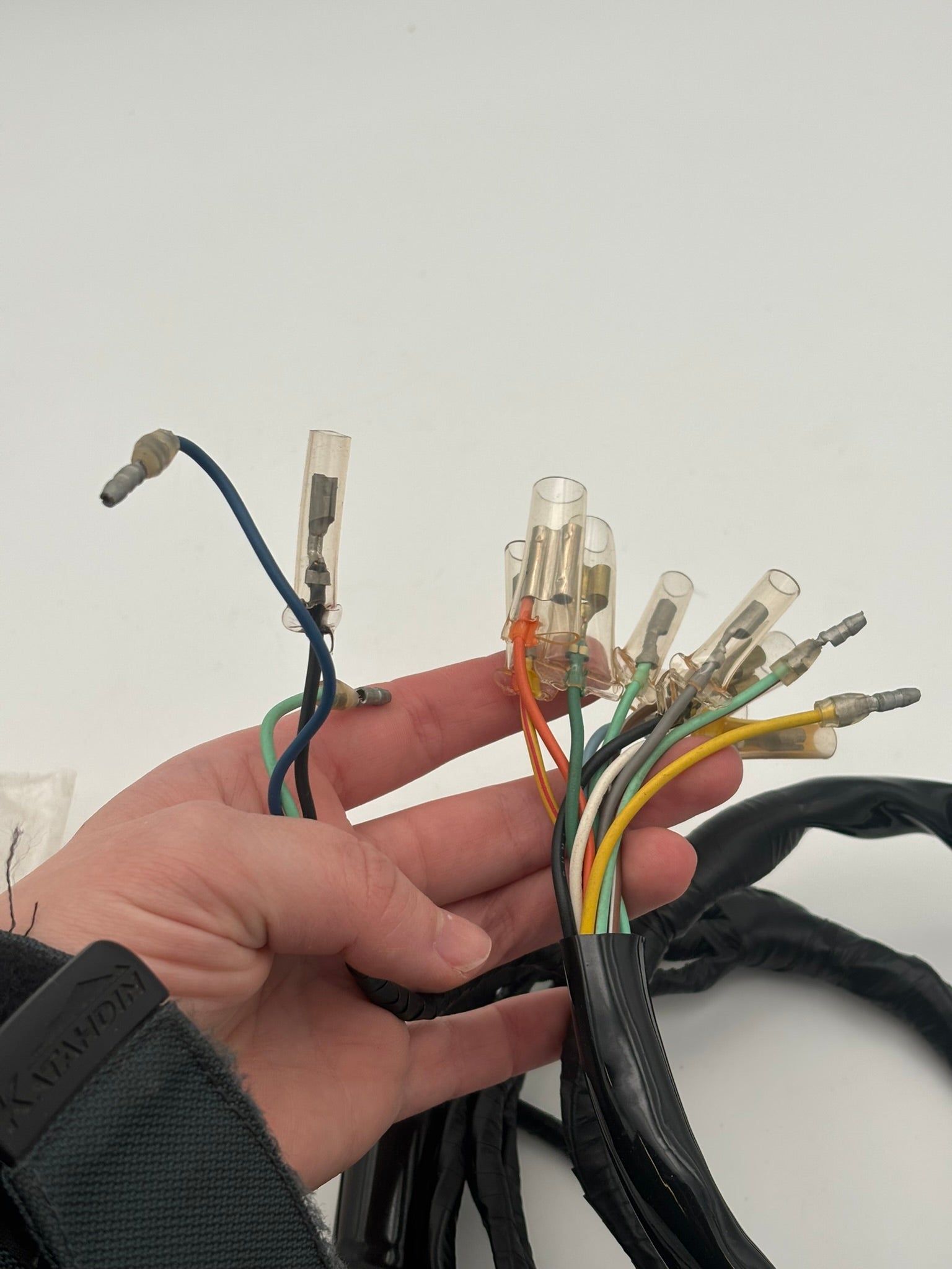 HONDA HARNESS WIRE (SUB 32100-237-670 32100-237-305 ) 32100-237-680 H225