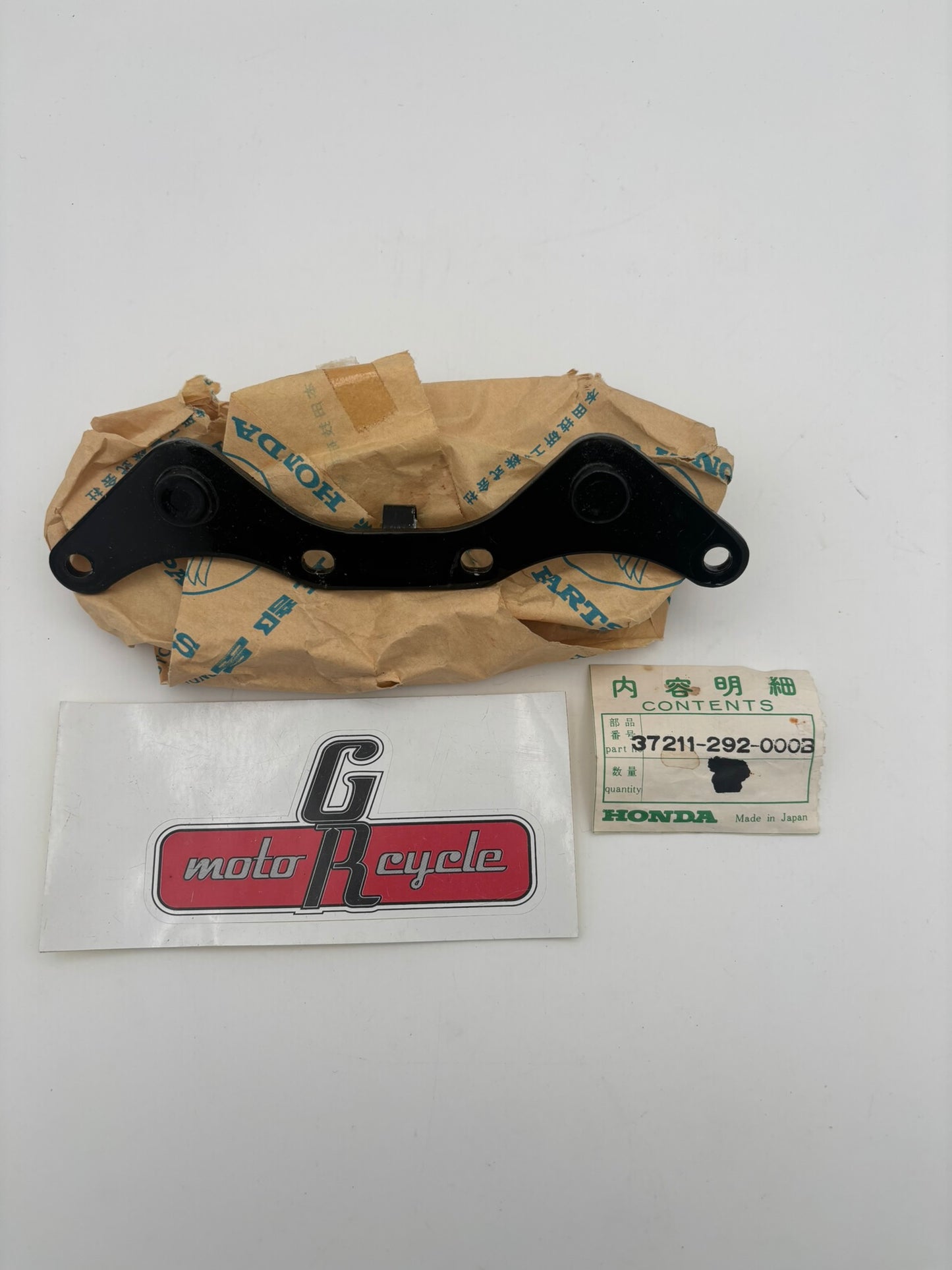 HONDA METER PLATE *NH10M* (SUB 37211-292-010B ) 37211-292-000B H226