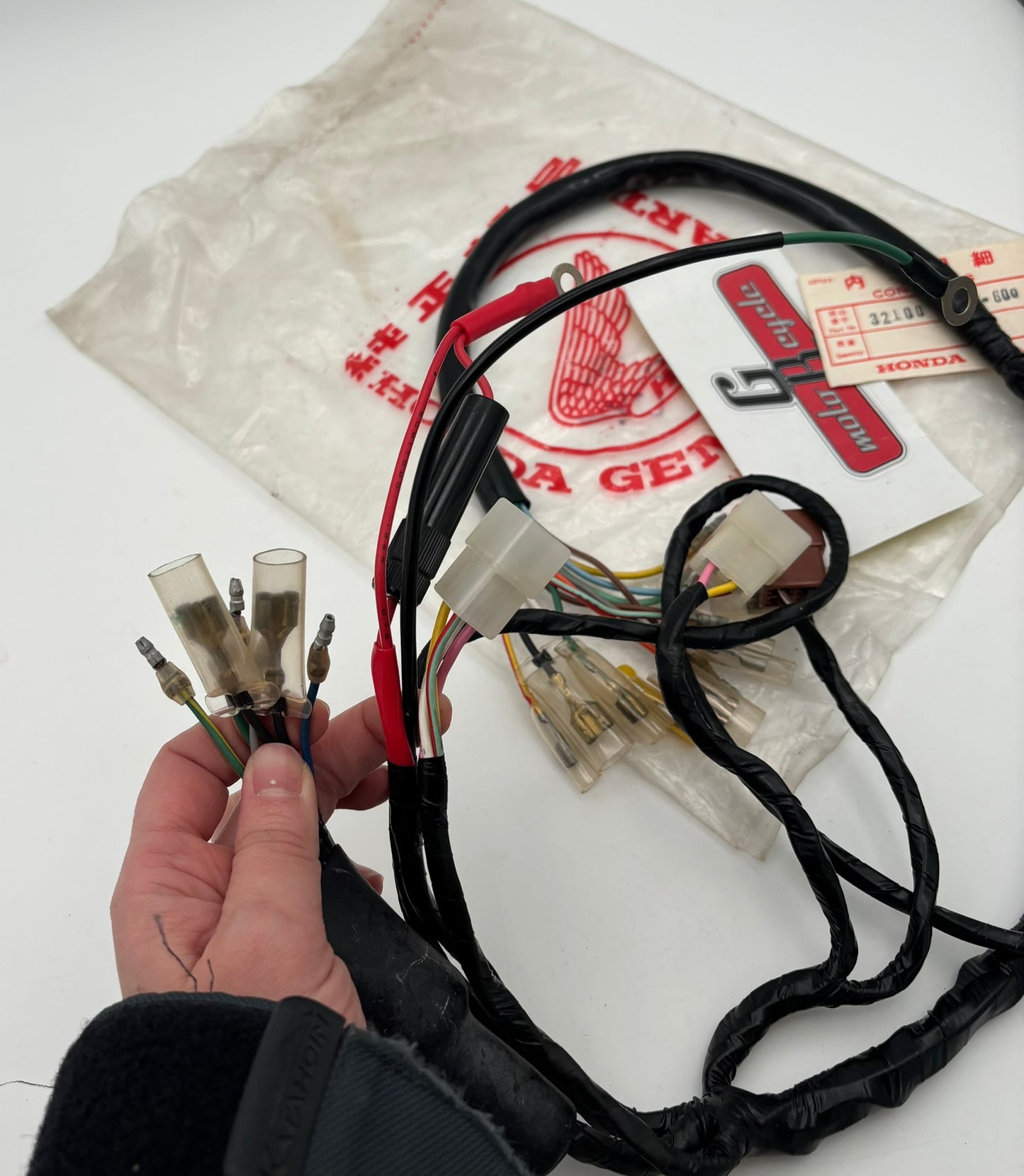 HONDA WIRE HARNESS 32100-237-600 H226