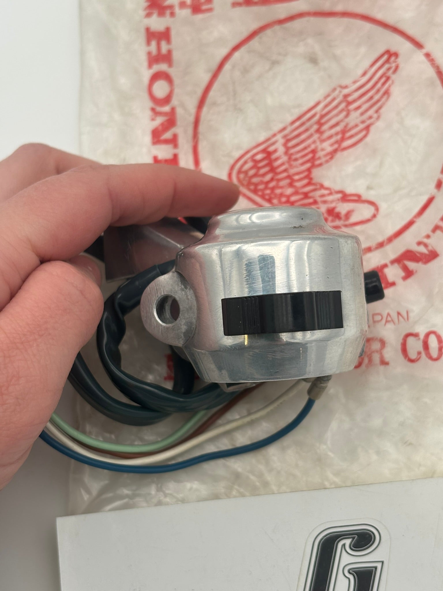 HONDA HORN & DIMMER SWITCH (SUB 35300-011-000 35300-033-000 ) 35300-017-000 H97