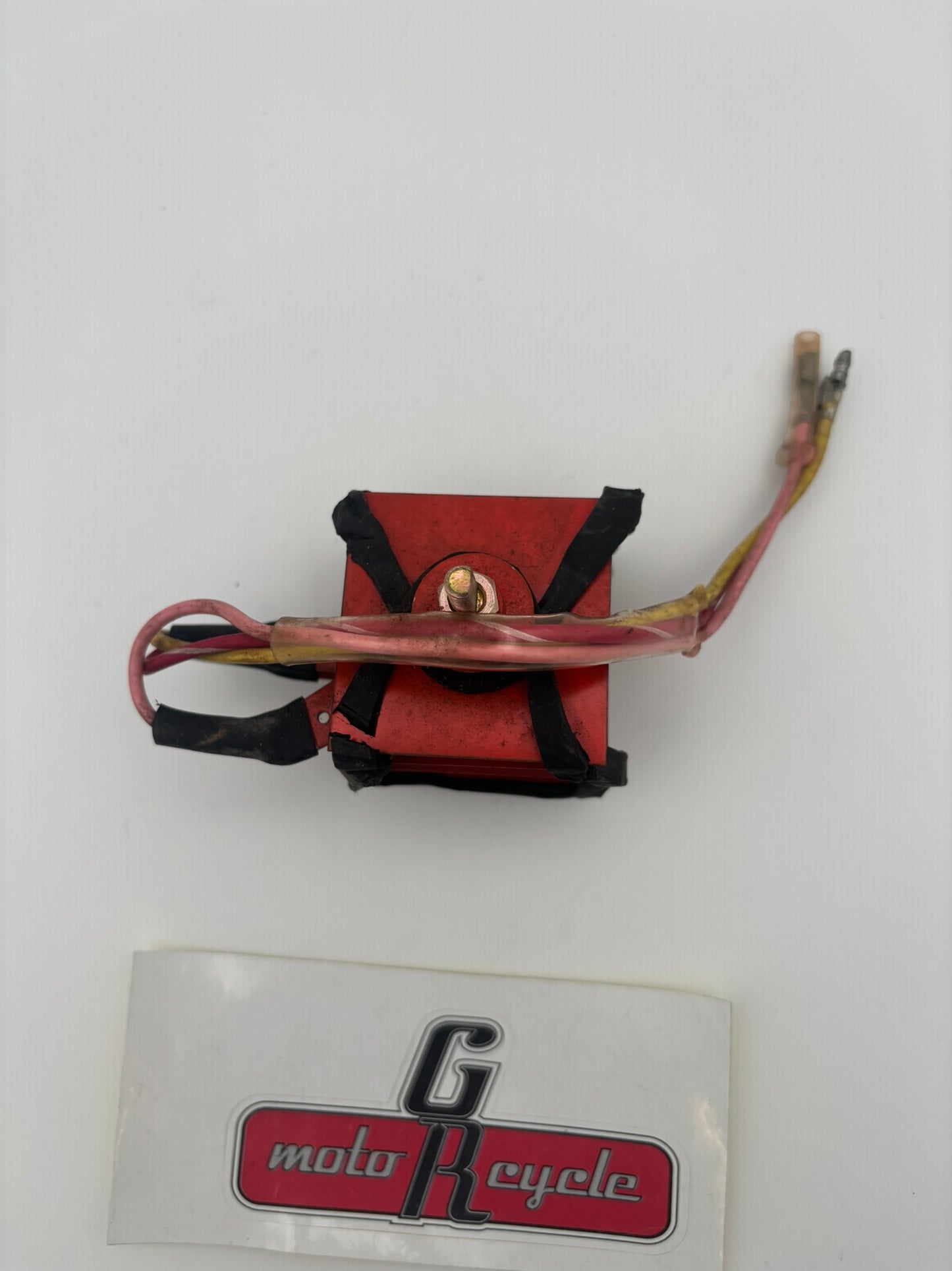 HONDA SELENIUM RECTIFIER (3 WIRES) (DAMAGED RUBBER) (SUB 31700-028-008 31700-028-018 ) 31700-028-000-4 H229