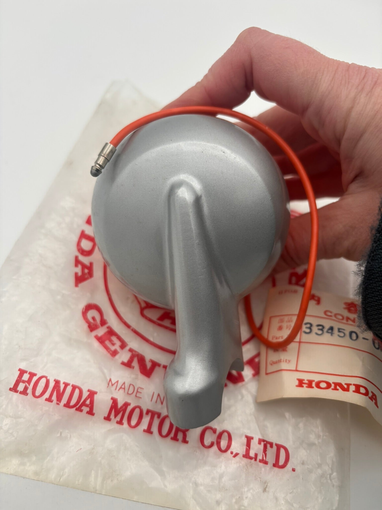 HONDA LEFT FRONT TURN SIGNAL 33450-052-000 H230