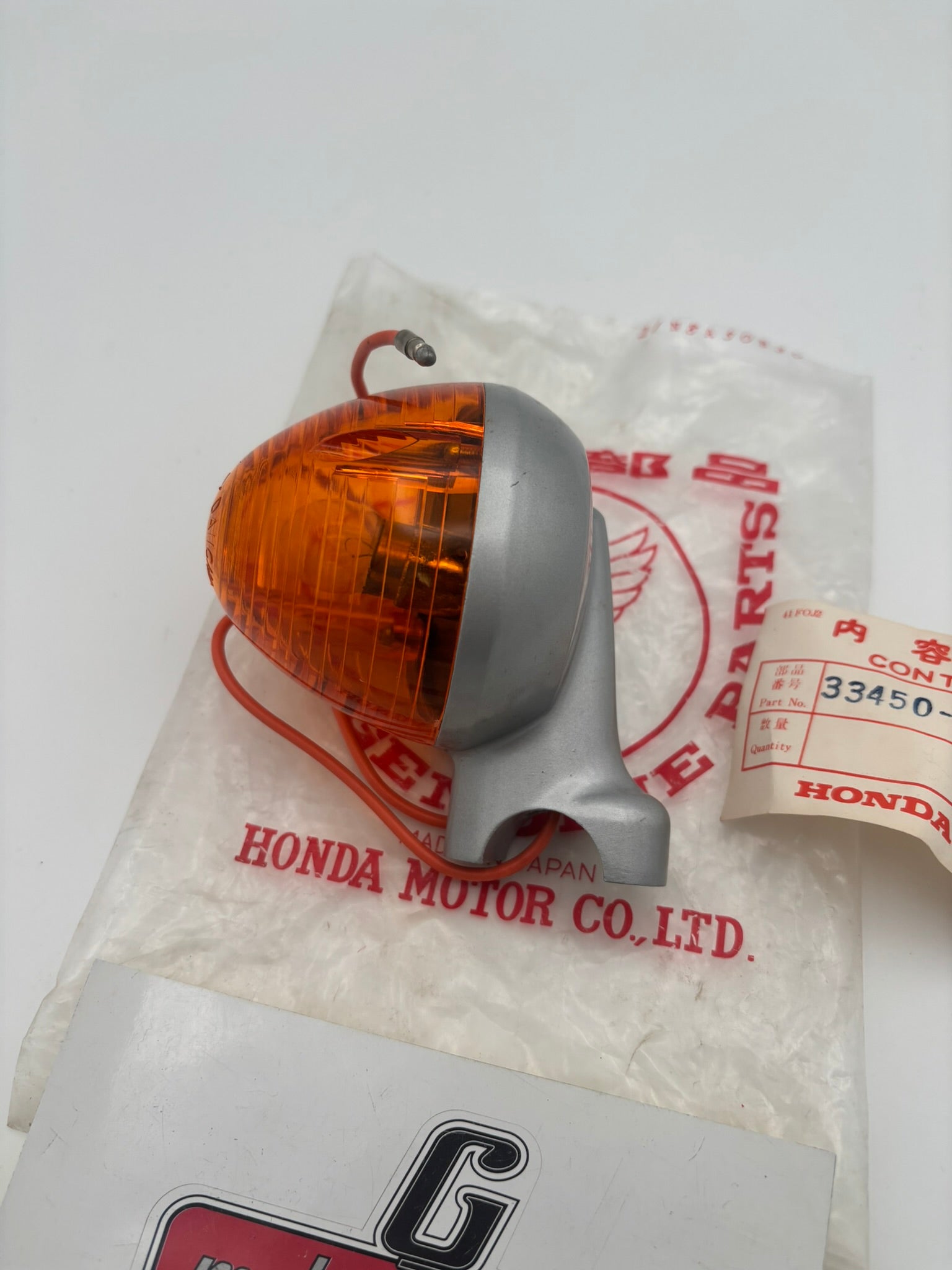 HONDA LEFT FRONT TURN SIGNAL 33450-052-000 H230