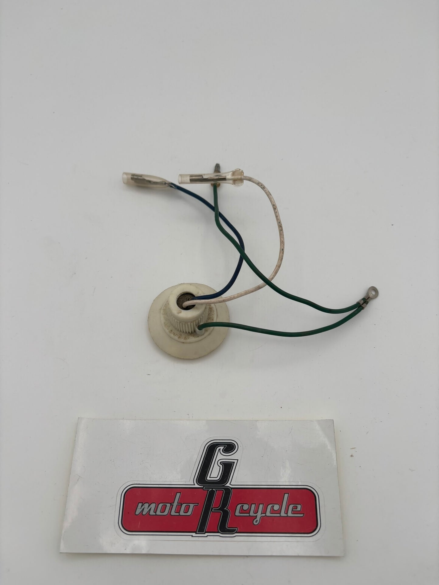 HONDA HEAD LIGHT SOCKET (SUB 33130-292-670 ) 33130-286-670 H231