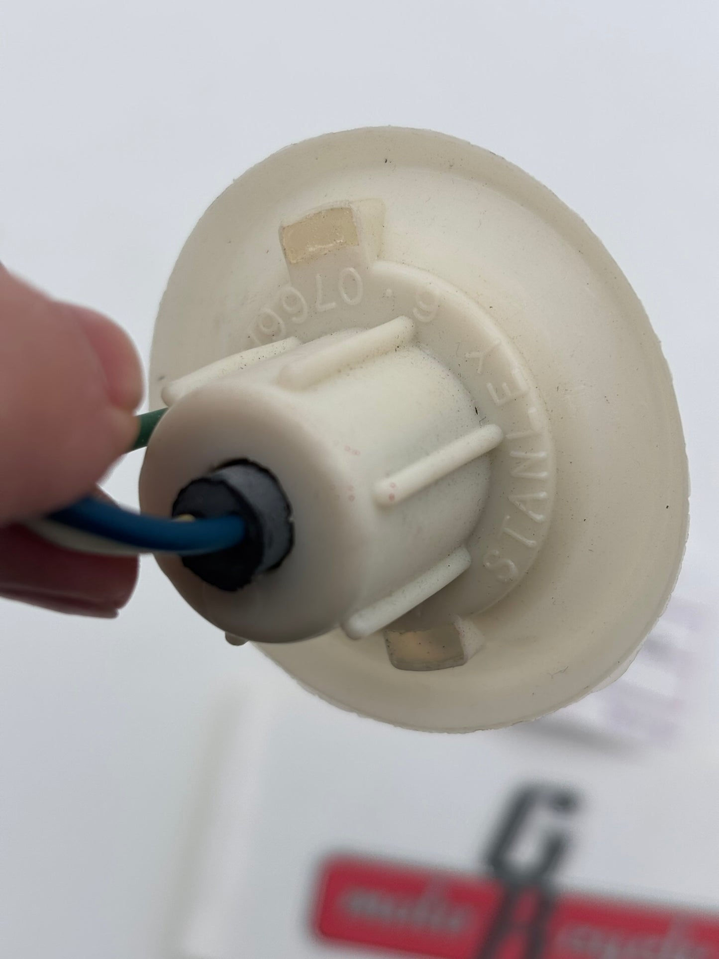 HONDA HEAD LIGHT SOCKET (SUB 33110-KA8-680 ) 33130-243-670 H231