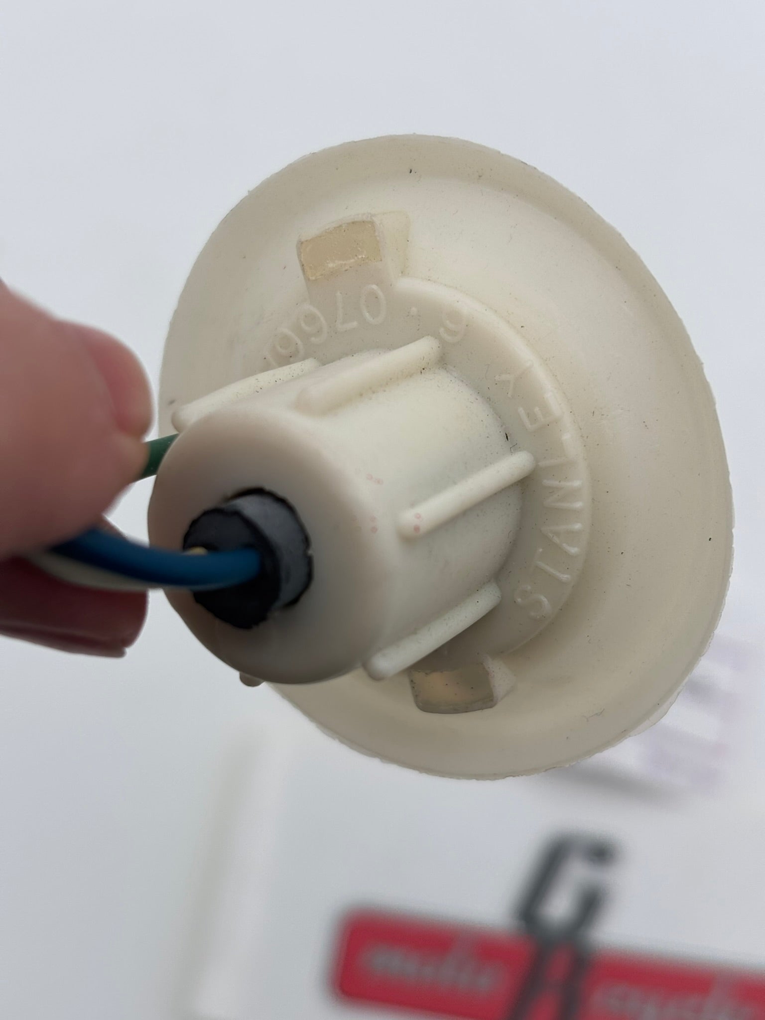 HONDA HEAD LIGHT SOCKET (SUB 33110-KA8-680 ) 33130-243-670 H231