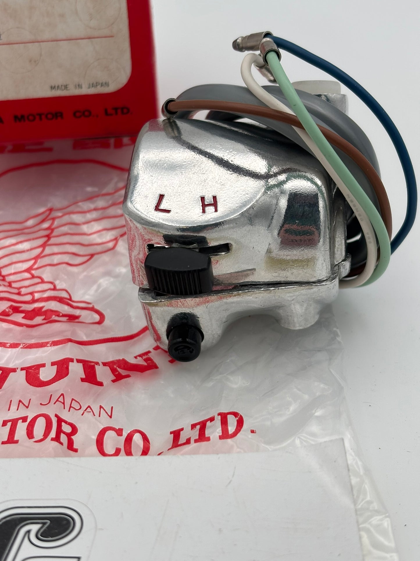 HONDA HORN & DIMMER SWITCH 35300-028-600 H233