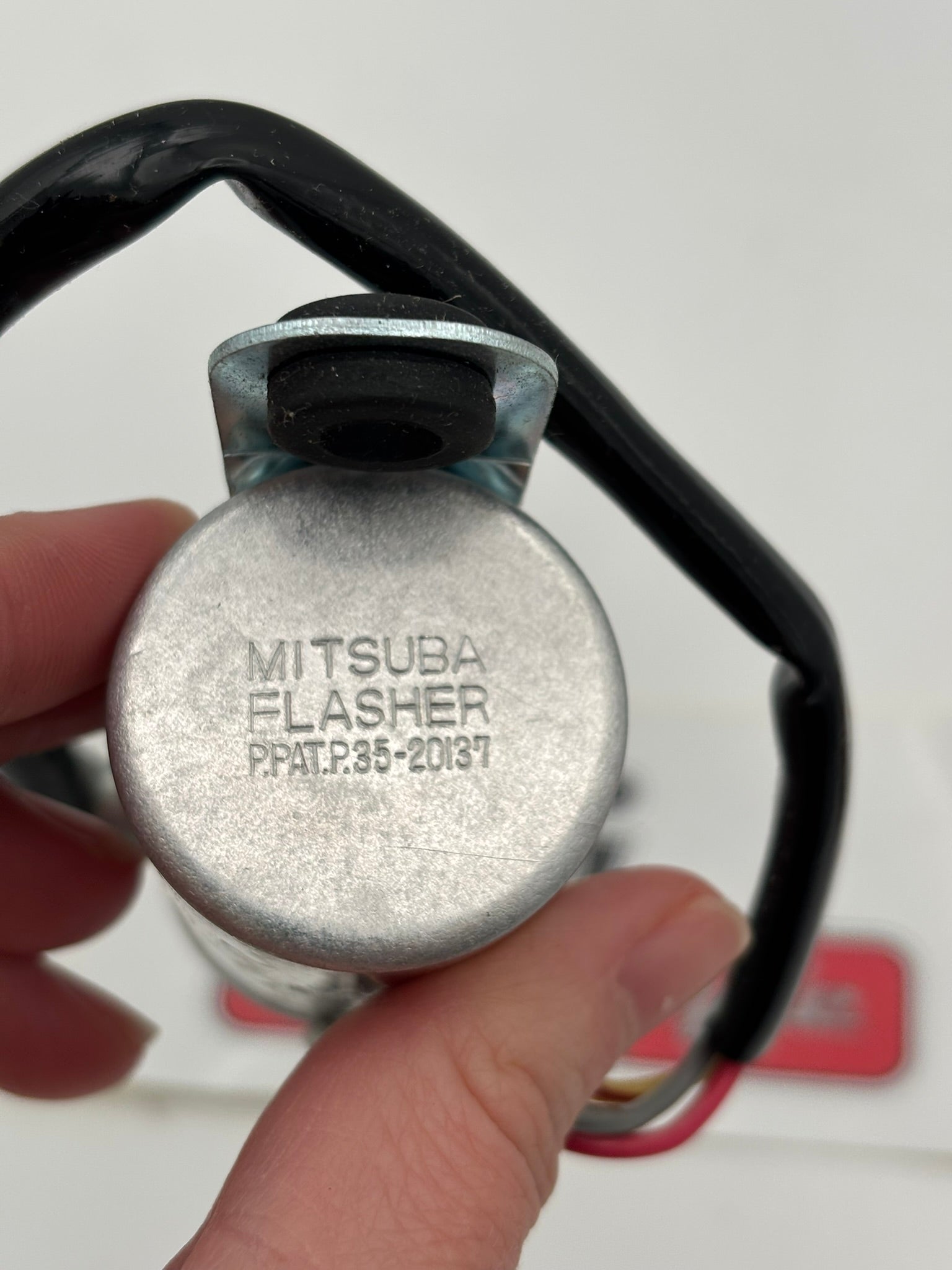 HONDA TURN SIGNAL RELAY (SUB 38300-011-010 38300-011-610 ) C1104861A-MB H234