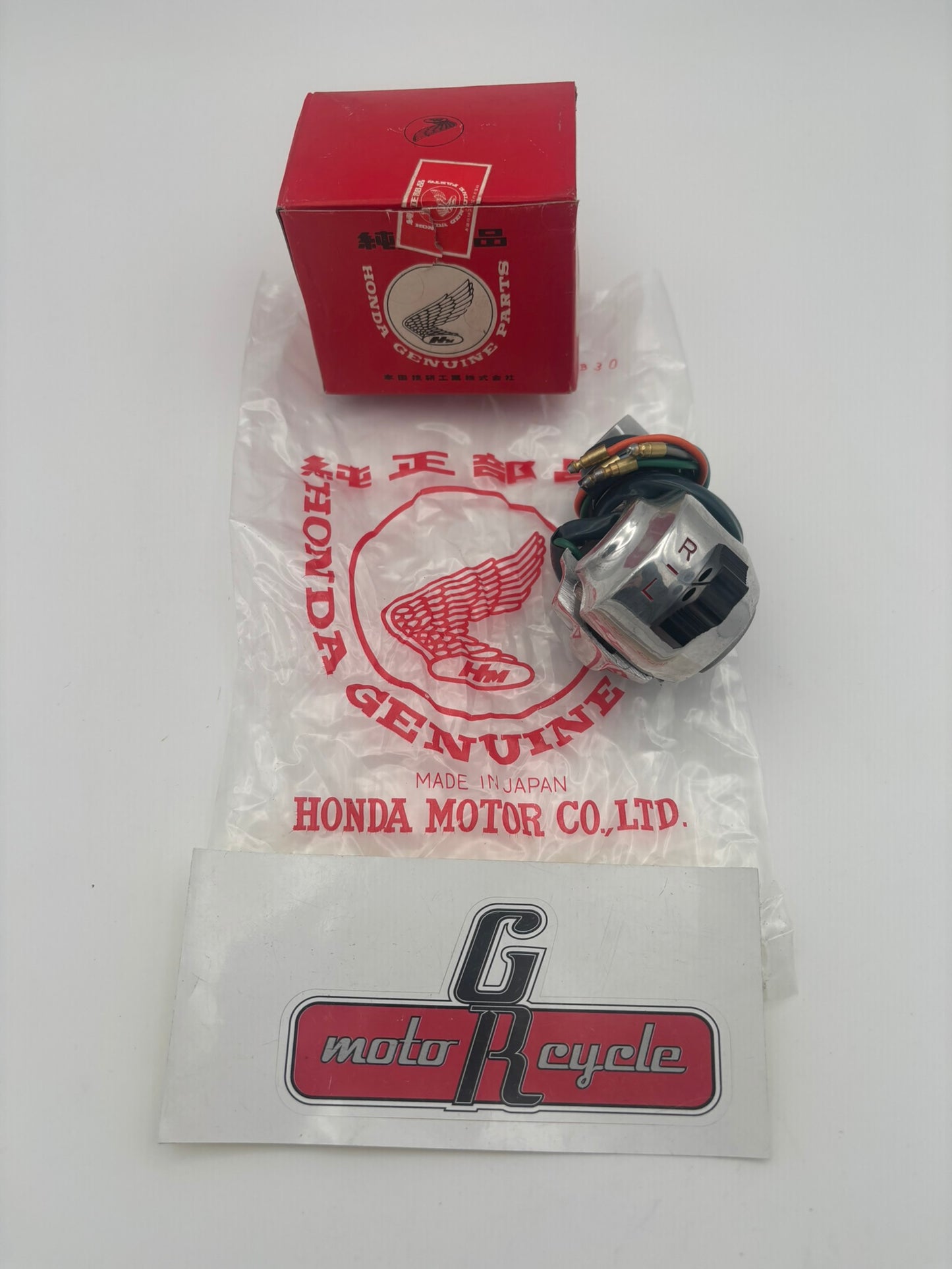 HONDA TURN SIGNAL SWITCH (SUB 35250-030-010 ) 35250-030-000 H234