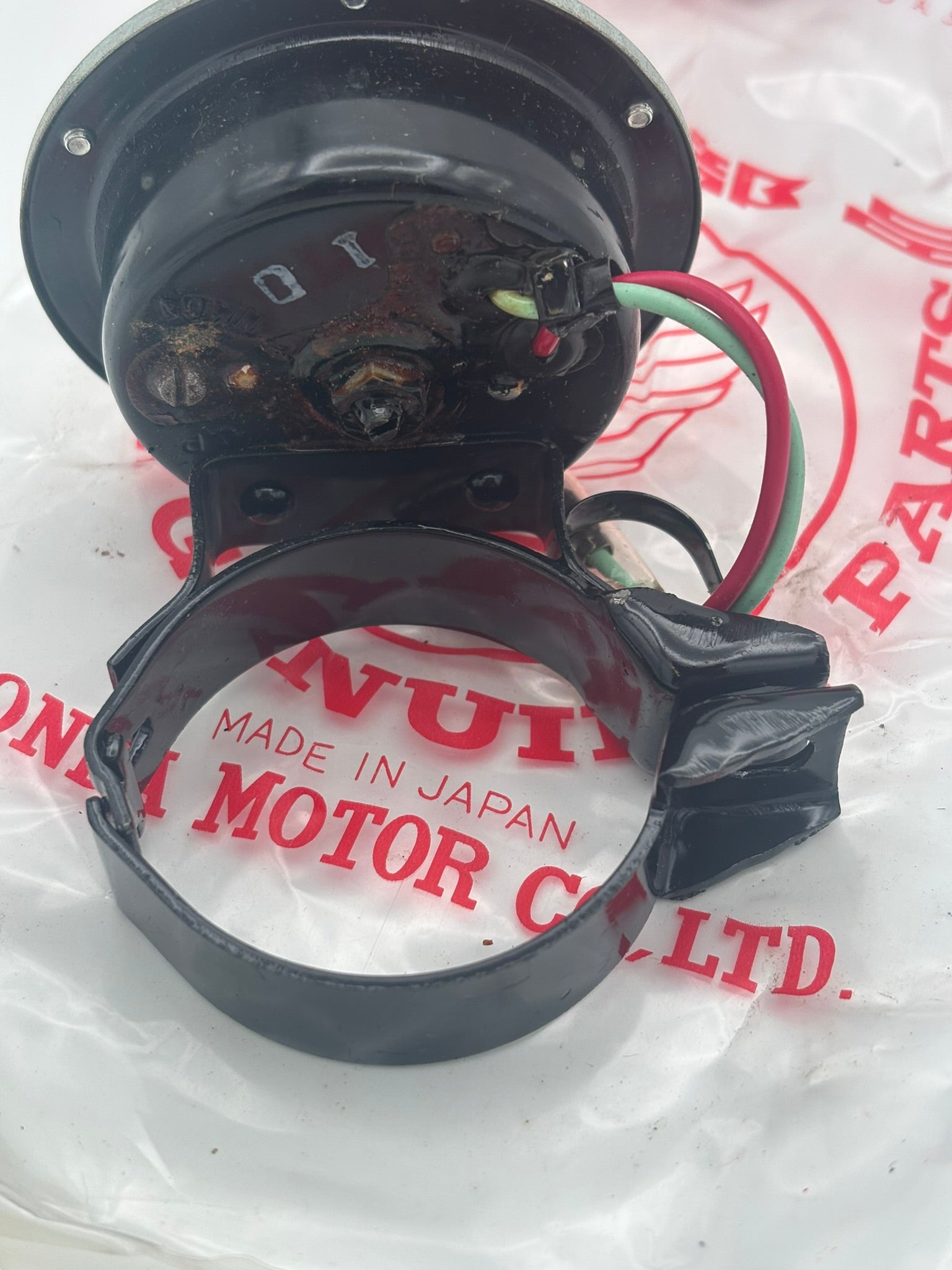 HONDA HORN ASSY 38100-046-000 H235