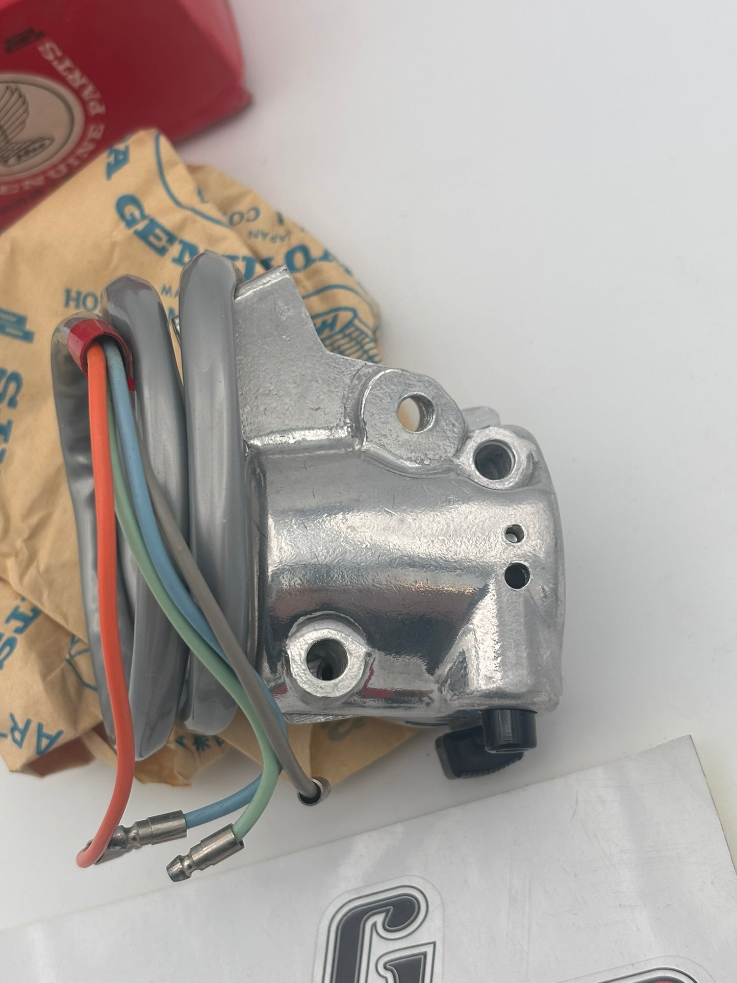 HONDA HORN & TURN SIGNAL SWITCH (SUB 35300-056-020 35300-056-050 ) 35300-056-060 H236