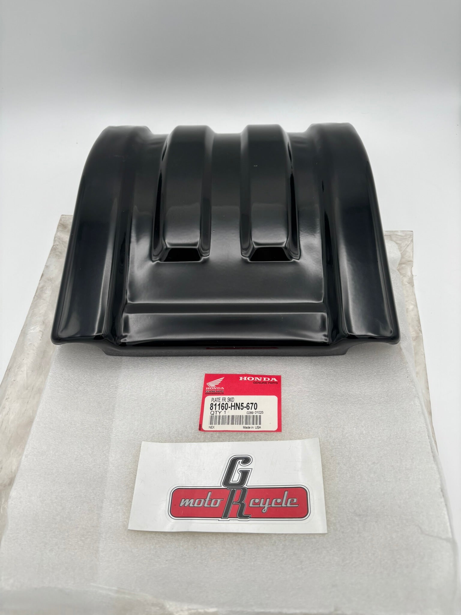 HONDA FRONT SKID PLATE 81160-HN5-670 H241