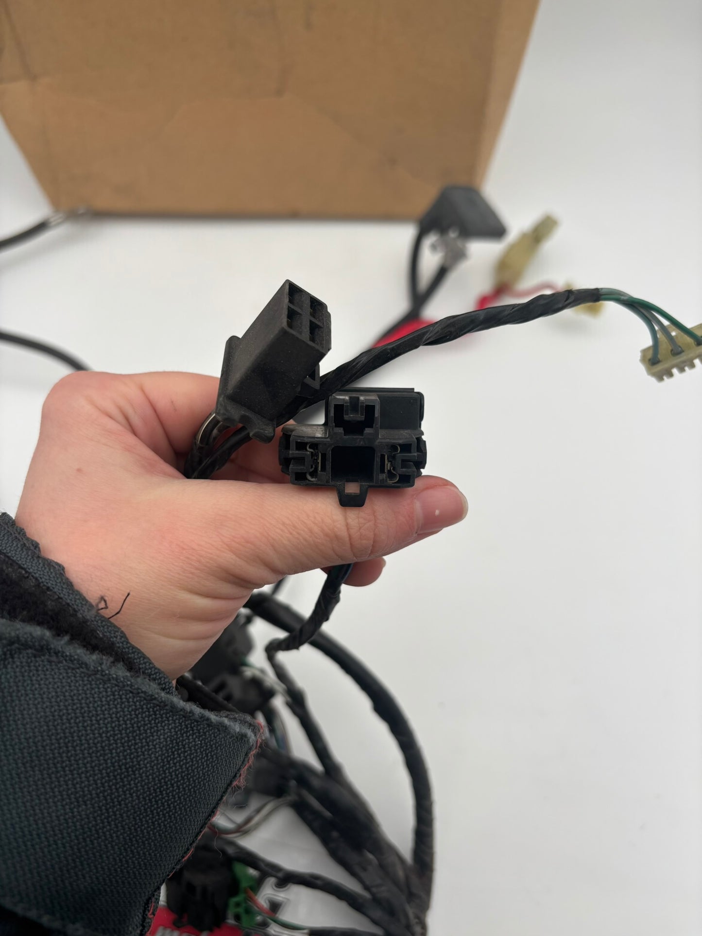 HONDA USED HARNESS & CABLE SET (SUB 32102-MCW-A00 32108-MCW-A00 ) 06320-MCW-305-U H241