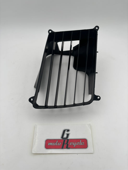 HONDA USED LEFT SIDE COWL LOWER LOUVER 64295-MN5-000-U H242