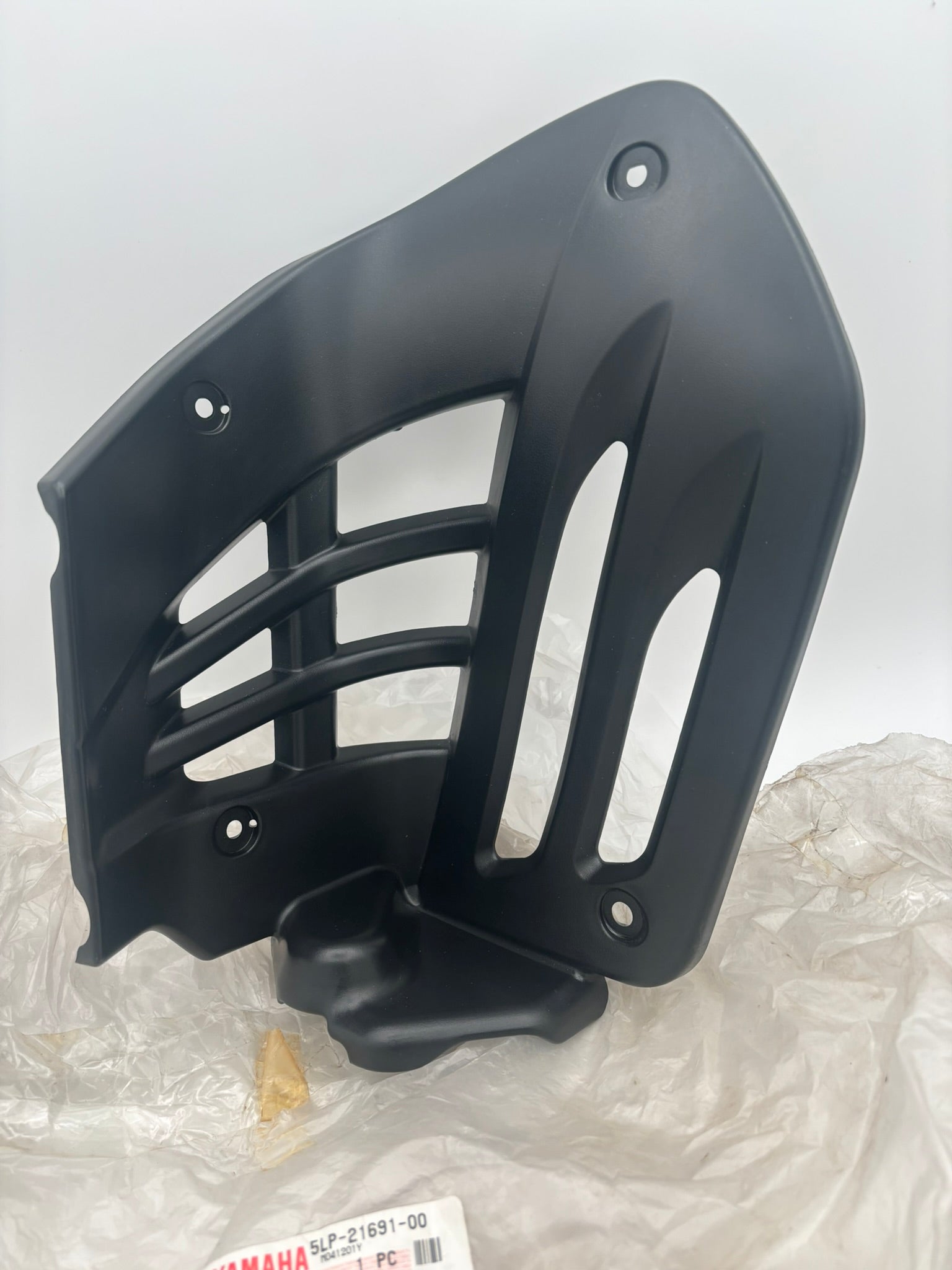 YAMAHA FLAP 5LP-21691-00-00 Y279