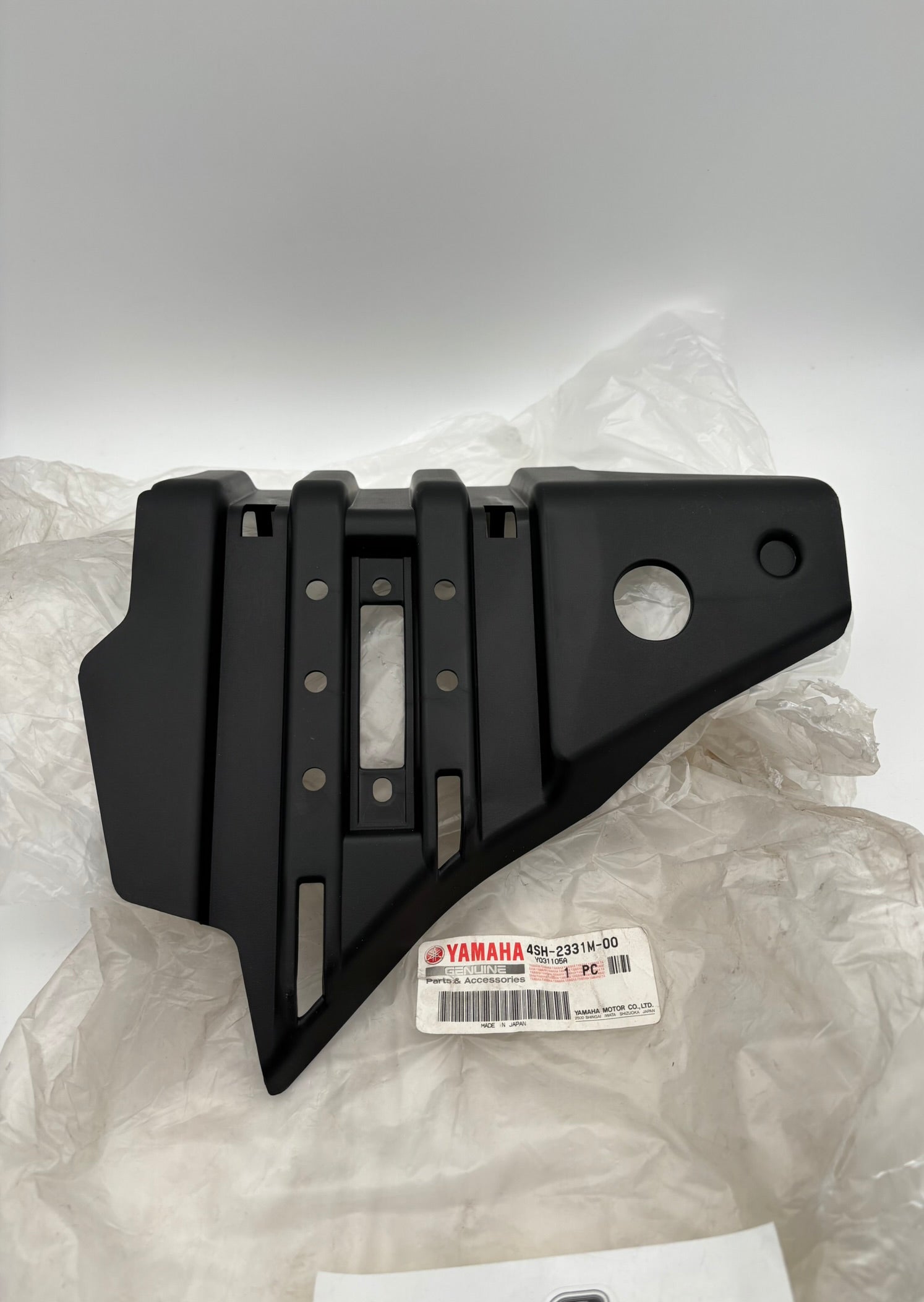 YAMAHA RING COVER 4SH-2331M-00-00 Y279
