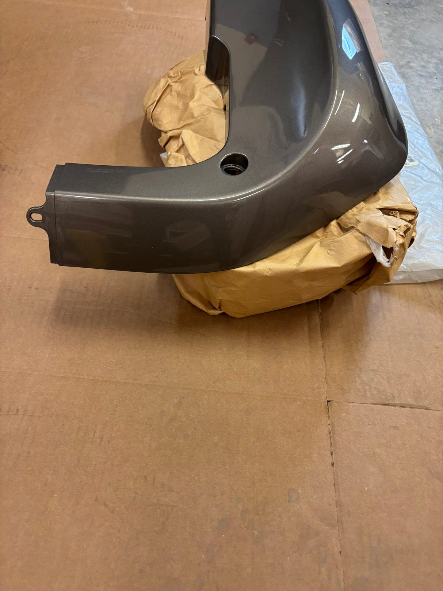YAMAHA XVZ13TF FRONT LOWER BODY 1. 4XY-2835J-01-TY YBOX