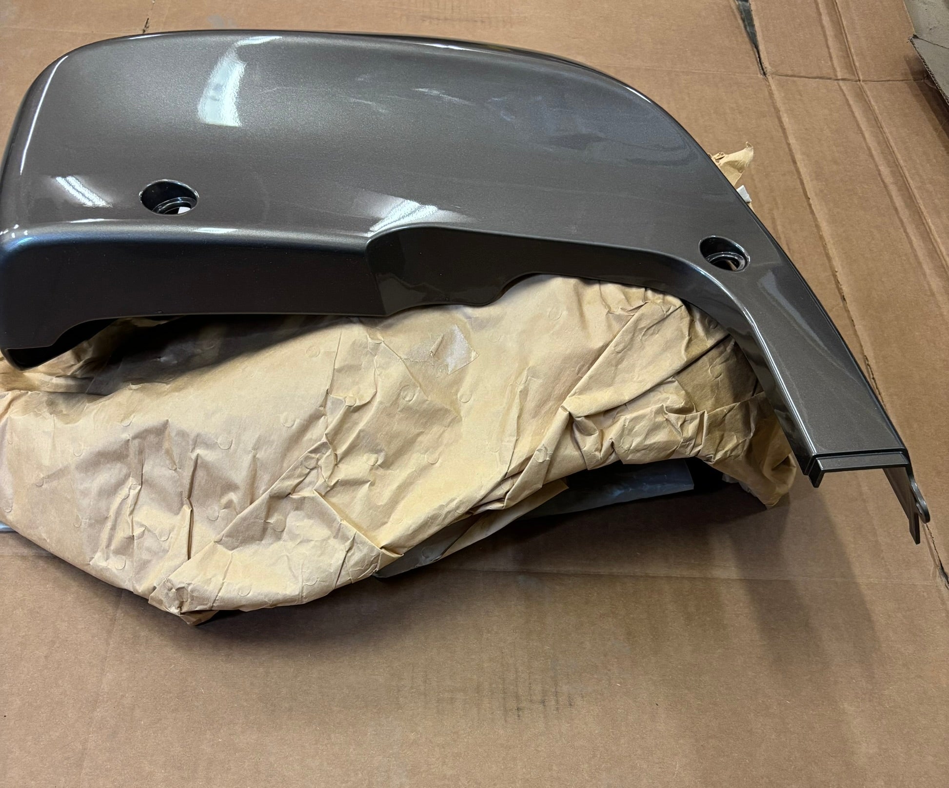 YAMAHA XVZ13TF FRONT LOWER BODY 1. 4XY-2835J-01-TY YBOX