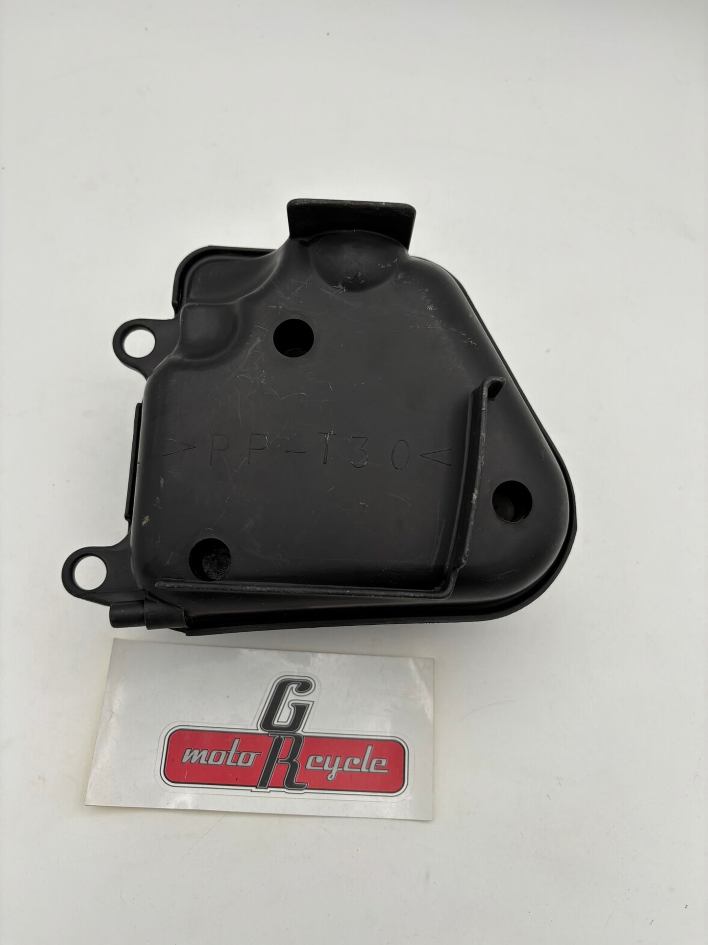 YAMAHA USED YJ50 VINO 50 2001 - 2005 AIR BOX 5BM-14412-00-00 5BM-14411-00-00-U Y280