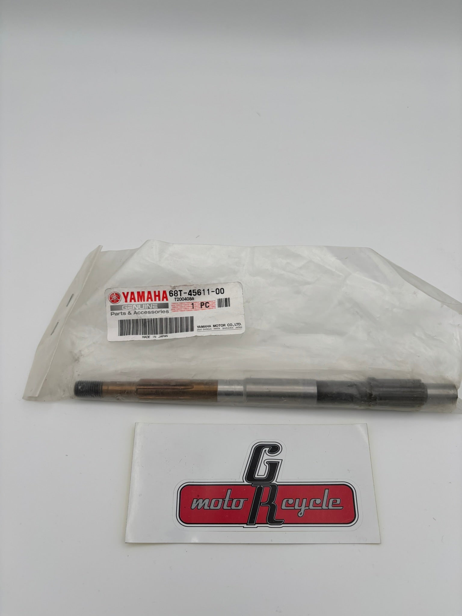 YAMAHA PROPELLER SHAFT 68T-45611-00-00 Y193