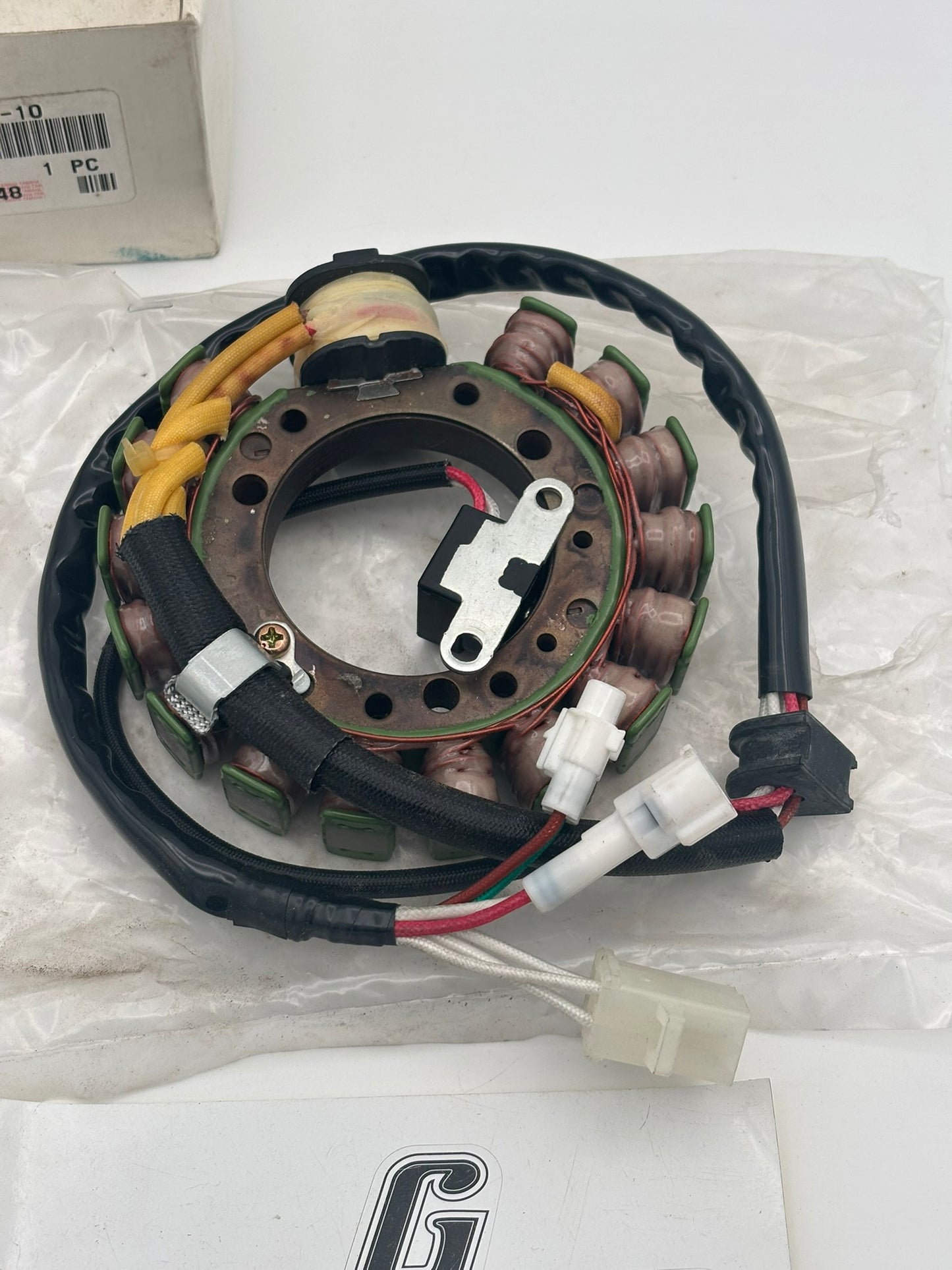YAMAHA STATOR ASSY (SUB 4GB-85510-00-00 ) 3HN-85510-10-00 Y231