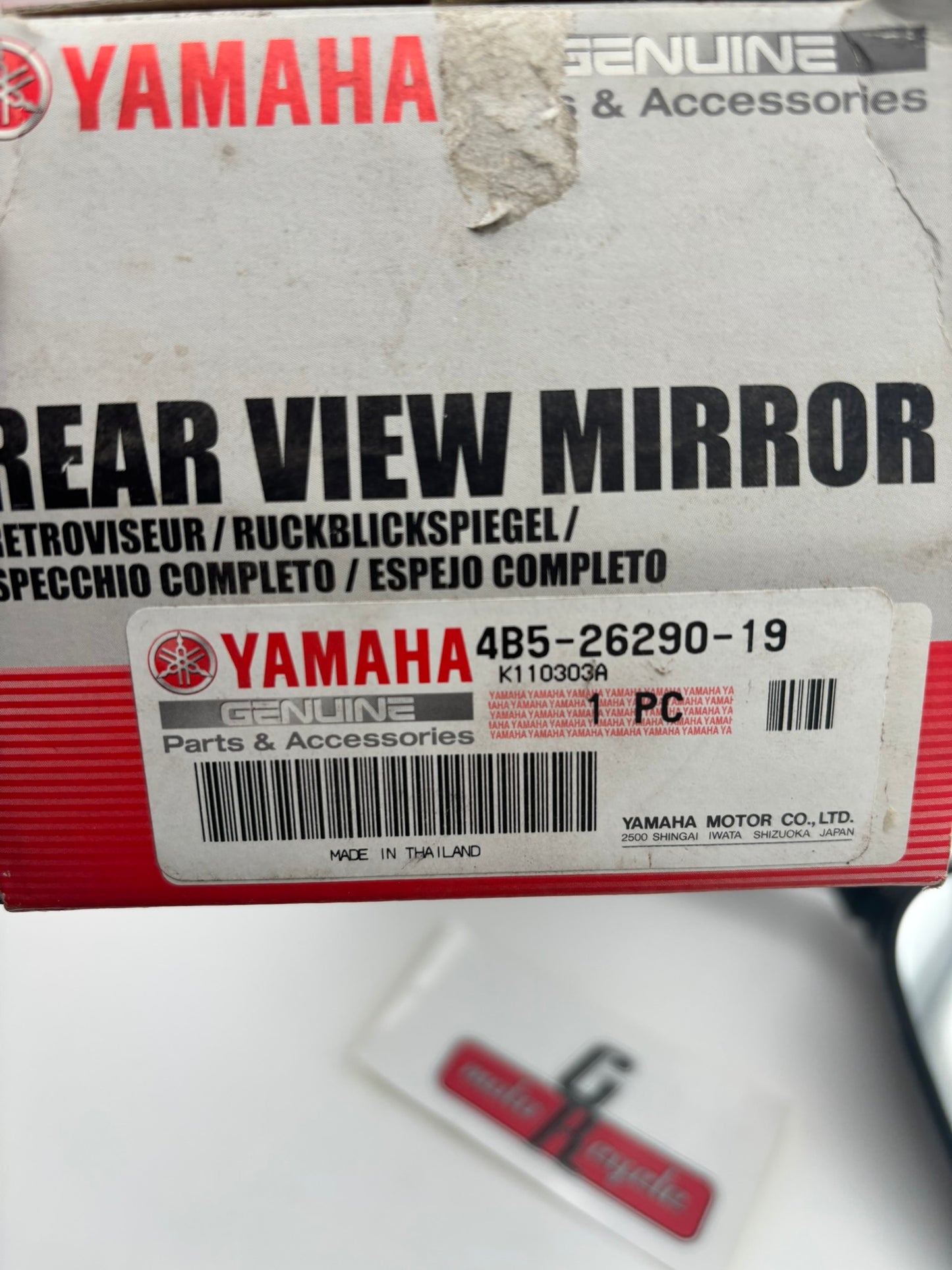YAMAHA USED RIGHT REAR VIEW MIRROR (DAMAGED) (SUB 4B5-26290-00-00 4B5-26290-09-00 ) 4B5-26290-19-00-U2 Y283
