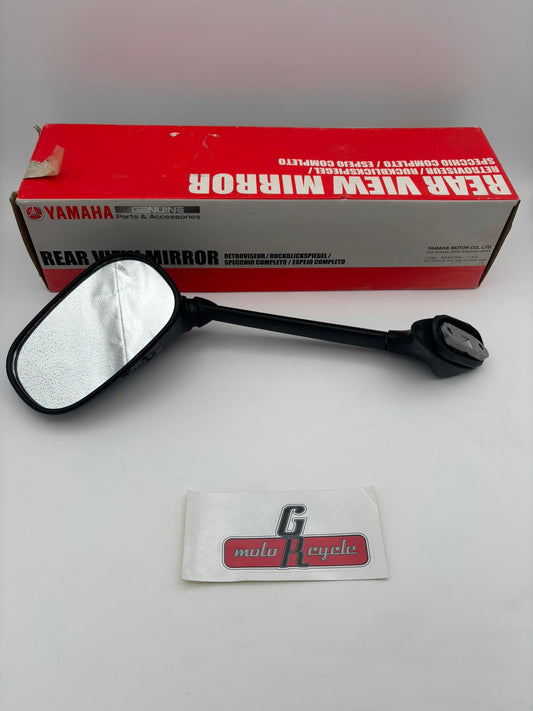 YAMAHA USED LEFT REAR VIEW MIRROR (DAMAGED) (SUB 4B5-26280-00-00 4B5-26280-09-00 ) 4B5-26280-19-00-U2 Y283