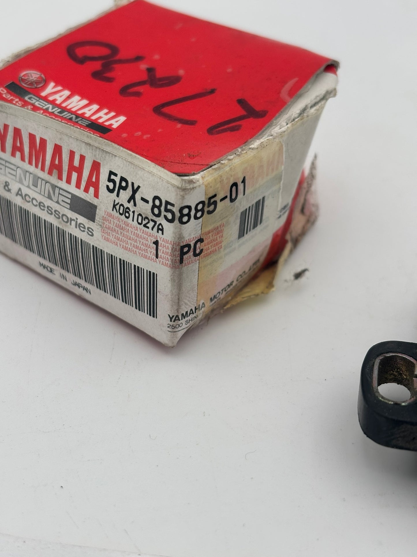 YAMAHA USED THROTTLE SENSOR (SUB 3P6-85885-00-00 3P6-85885-01-00 ) 5PX-85885-01-00-U Y283