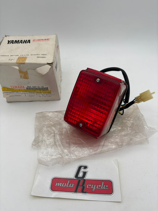 YAMAHA TAILLIGHT UNIT (SUB 3SA-84710-00-00 ) 3SA-84710-10-00 Y199