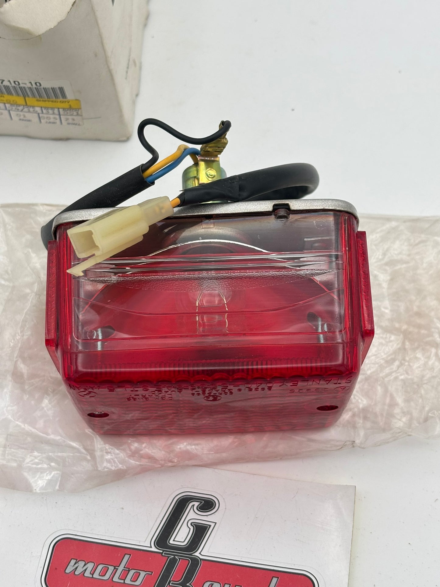 YAMAHA TAILLIGHT UNIT (SUB 3SA-84710-00-00 ) 3SA-84710-10-00 Y199