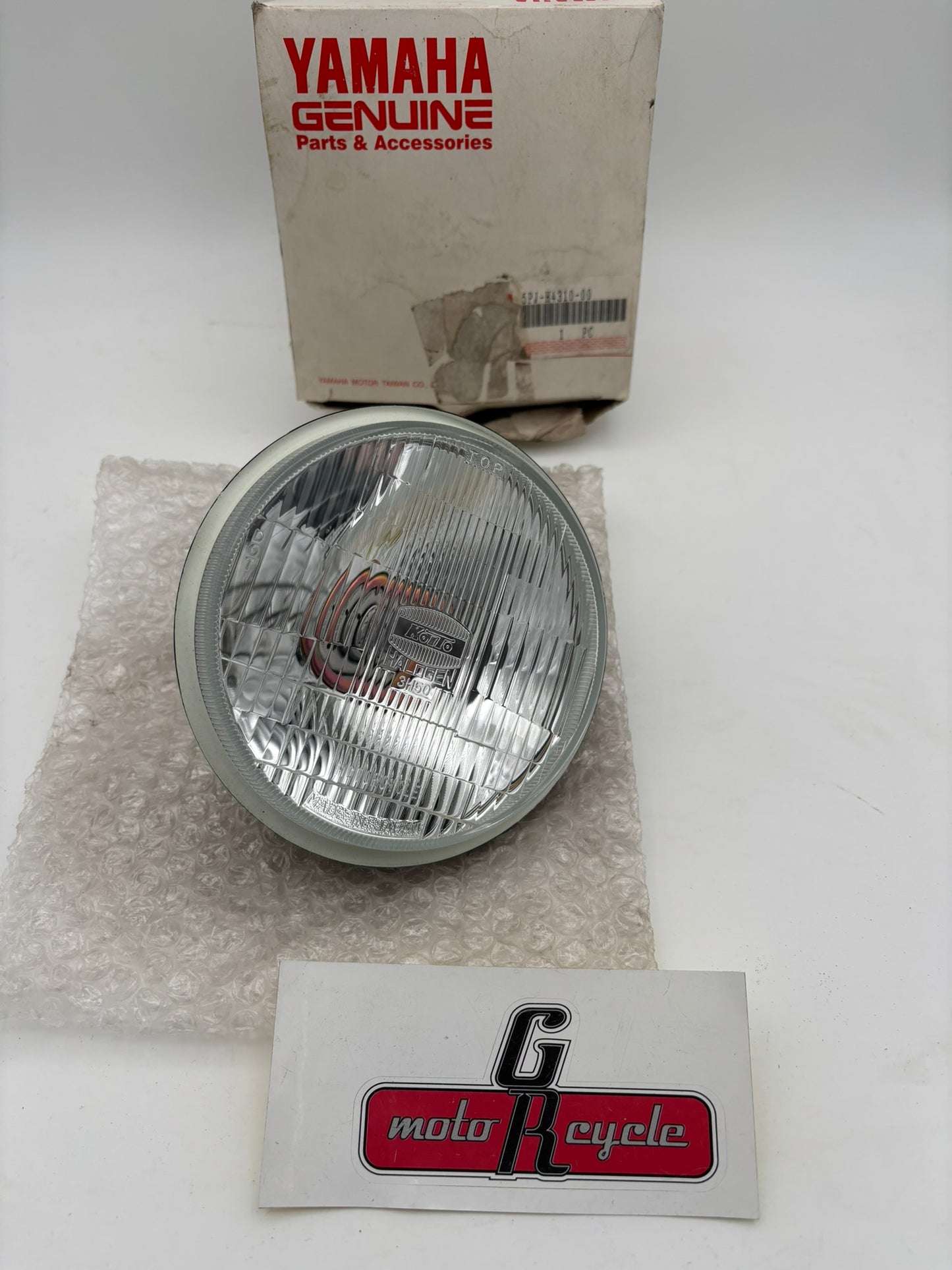 YAMAHA HEADLIGHT UNIT 5PJ-H4310-00-00 Y284