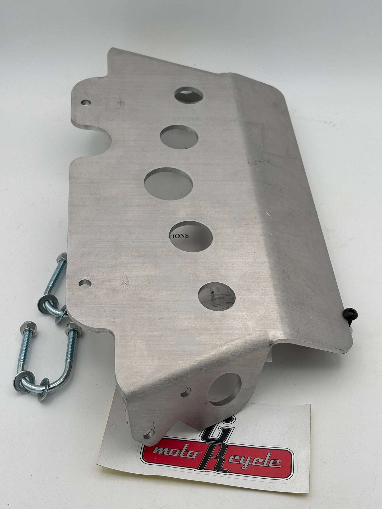 YAMAHA BOOT COVER PLATE ATV-5ND34-30-00 Y284